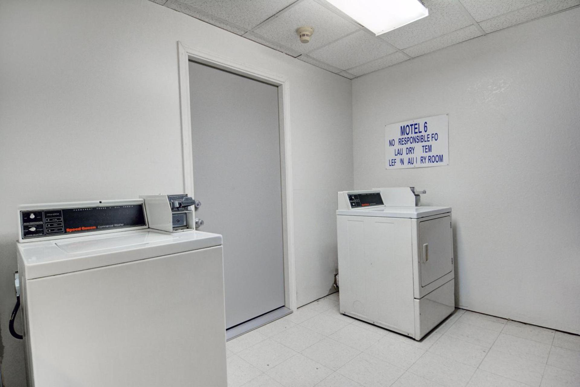 Motel 6-Denison, TX photo 62