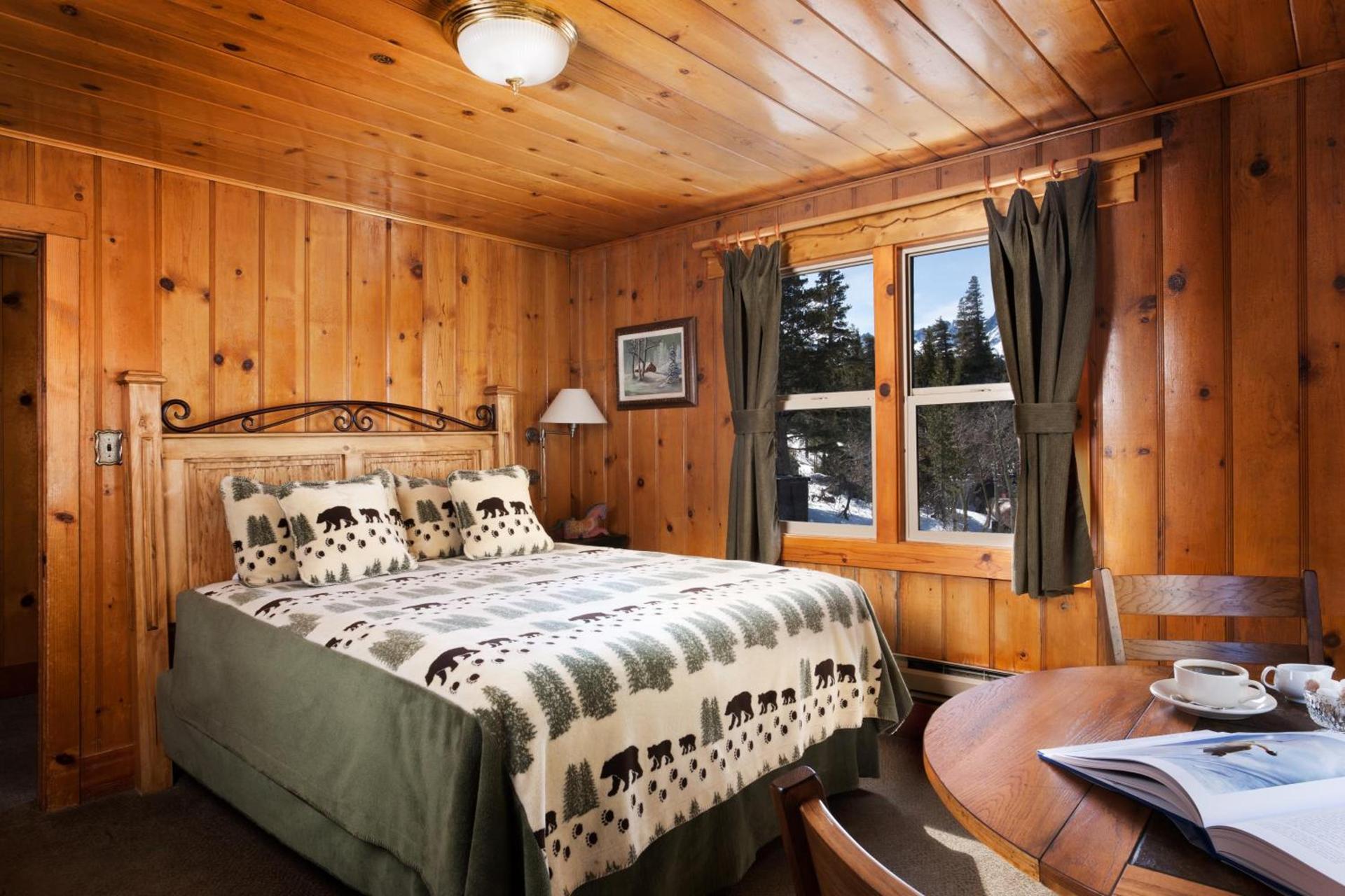 Tamarack Lodge photo 26