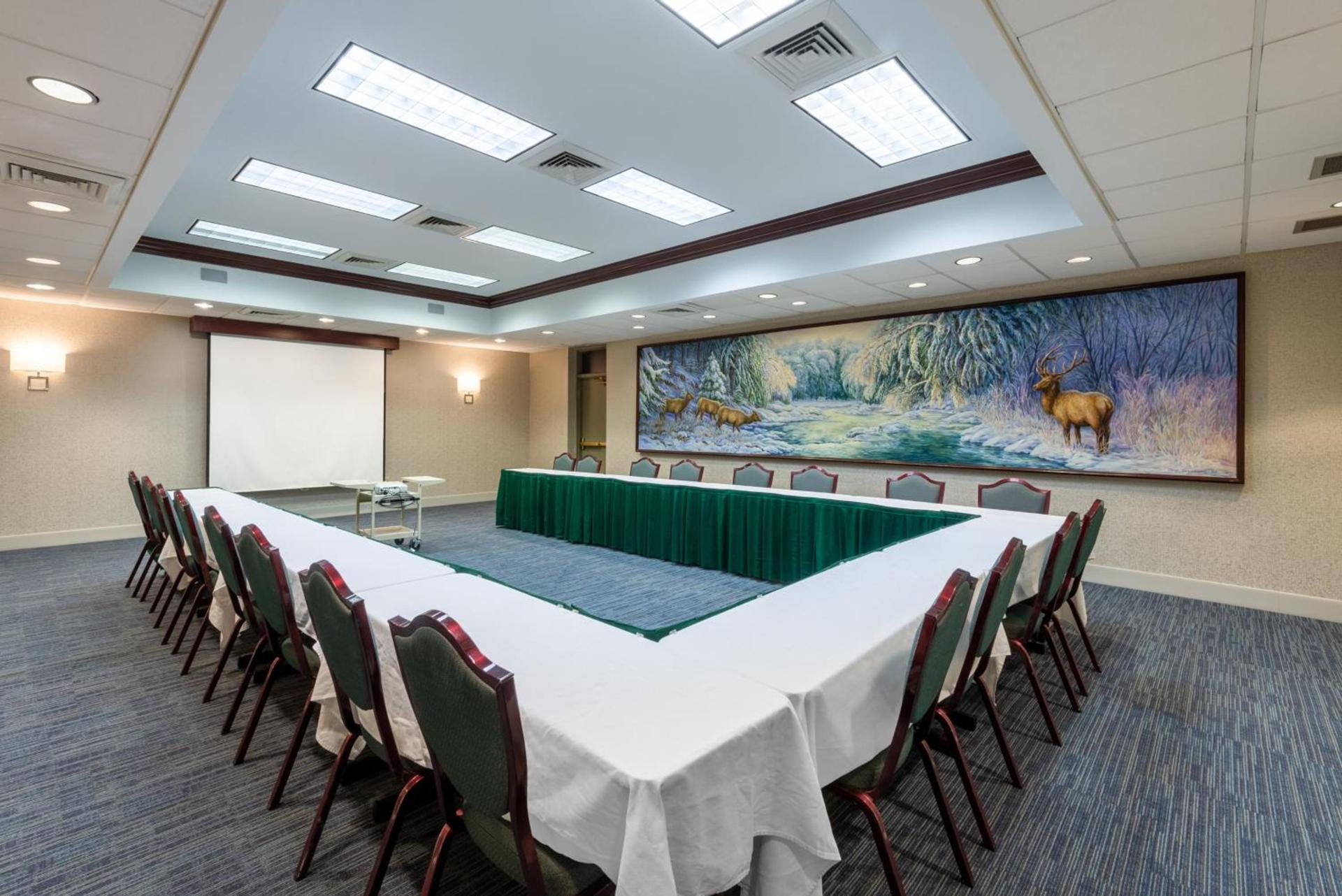 Holiday Inn Express State College at Williamsburg Square by IHG photo 14