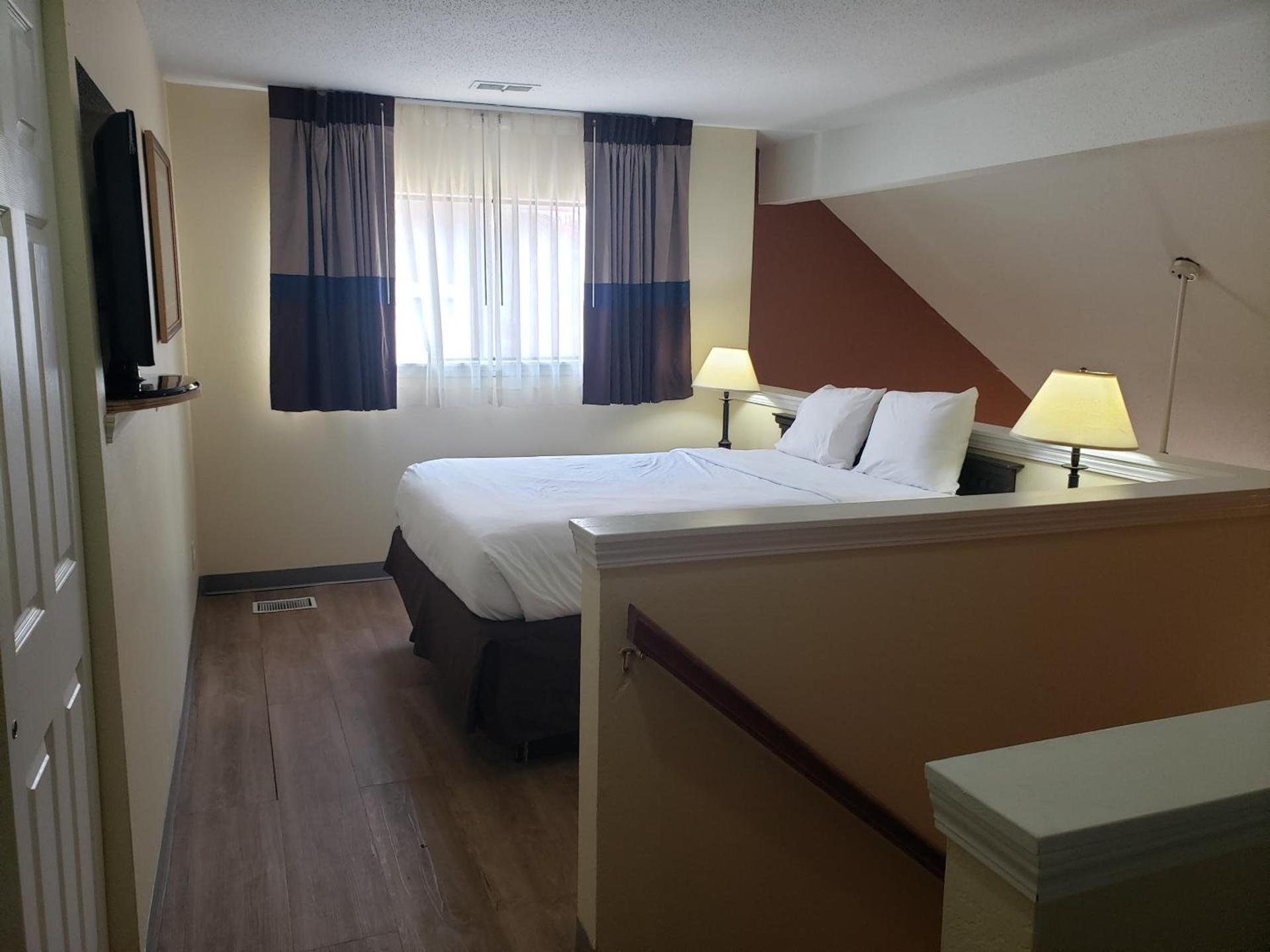 Birch Hill Suites Grand Rapids photo 3