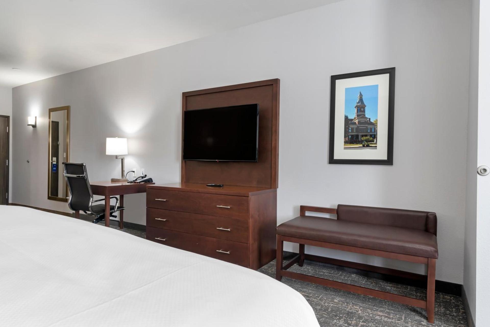 Comfort Suites Paducah Mall Area photo 49