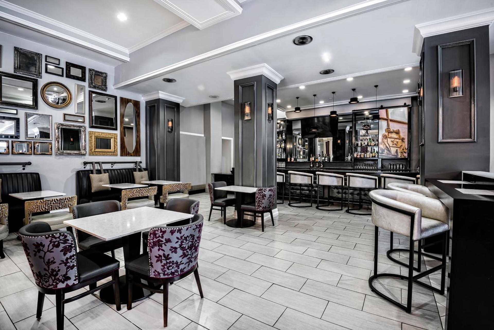 Hotel Indigo Dallas Downtown by IHG photo 30