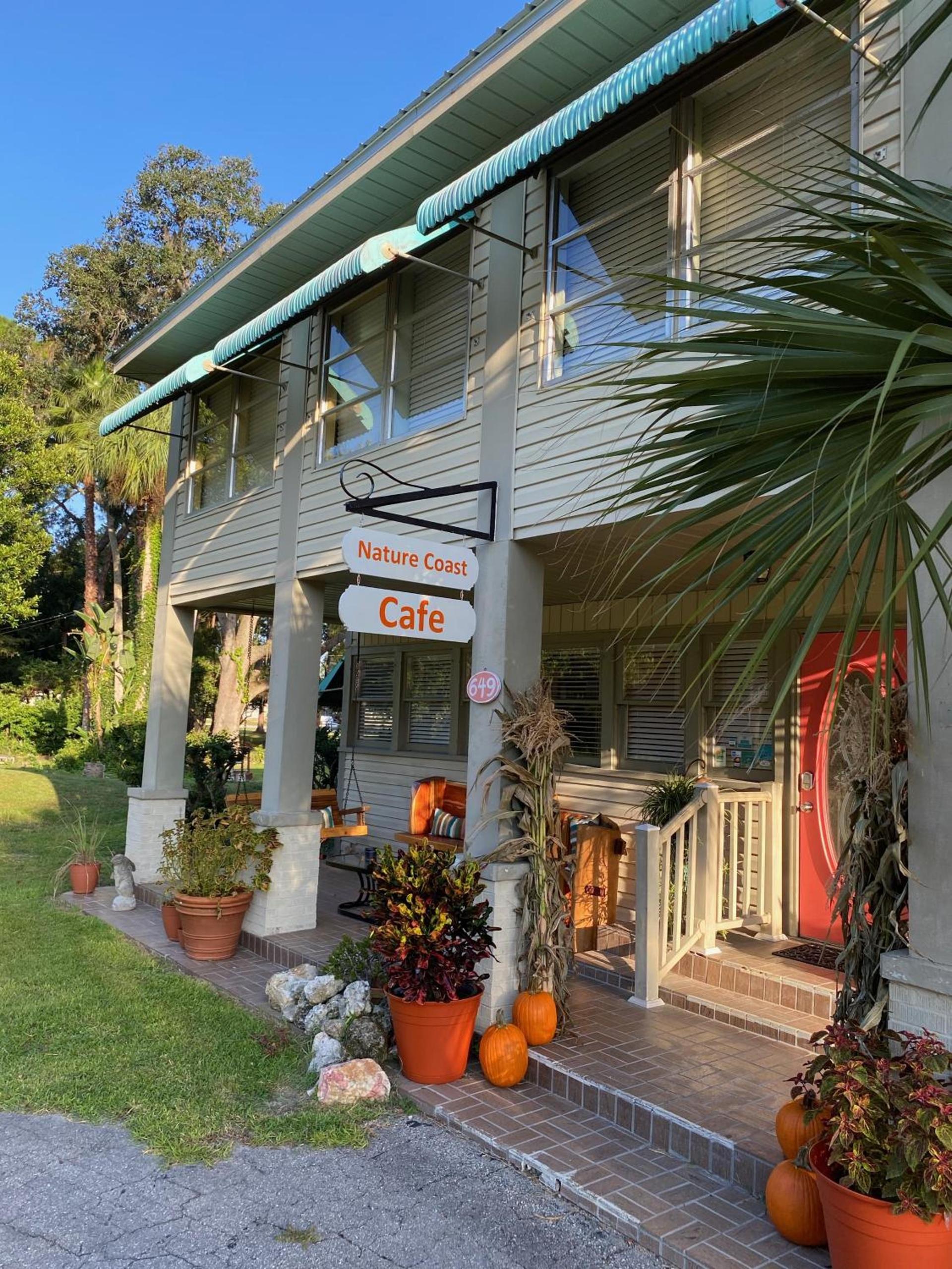 Nature Coast Inn & Cottages photo 43