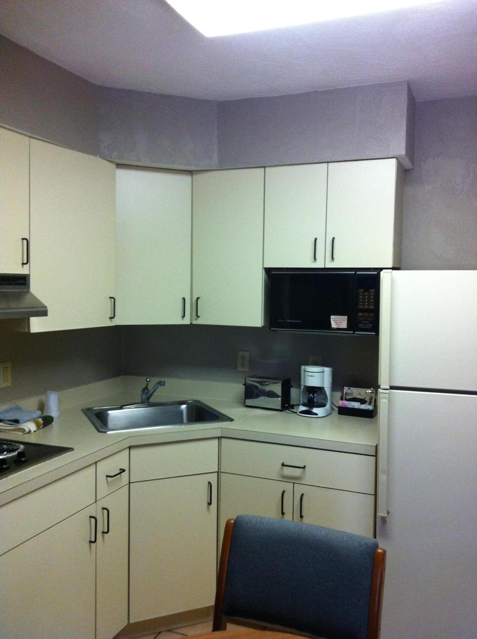 East Street Inn & Suites photo 2