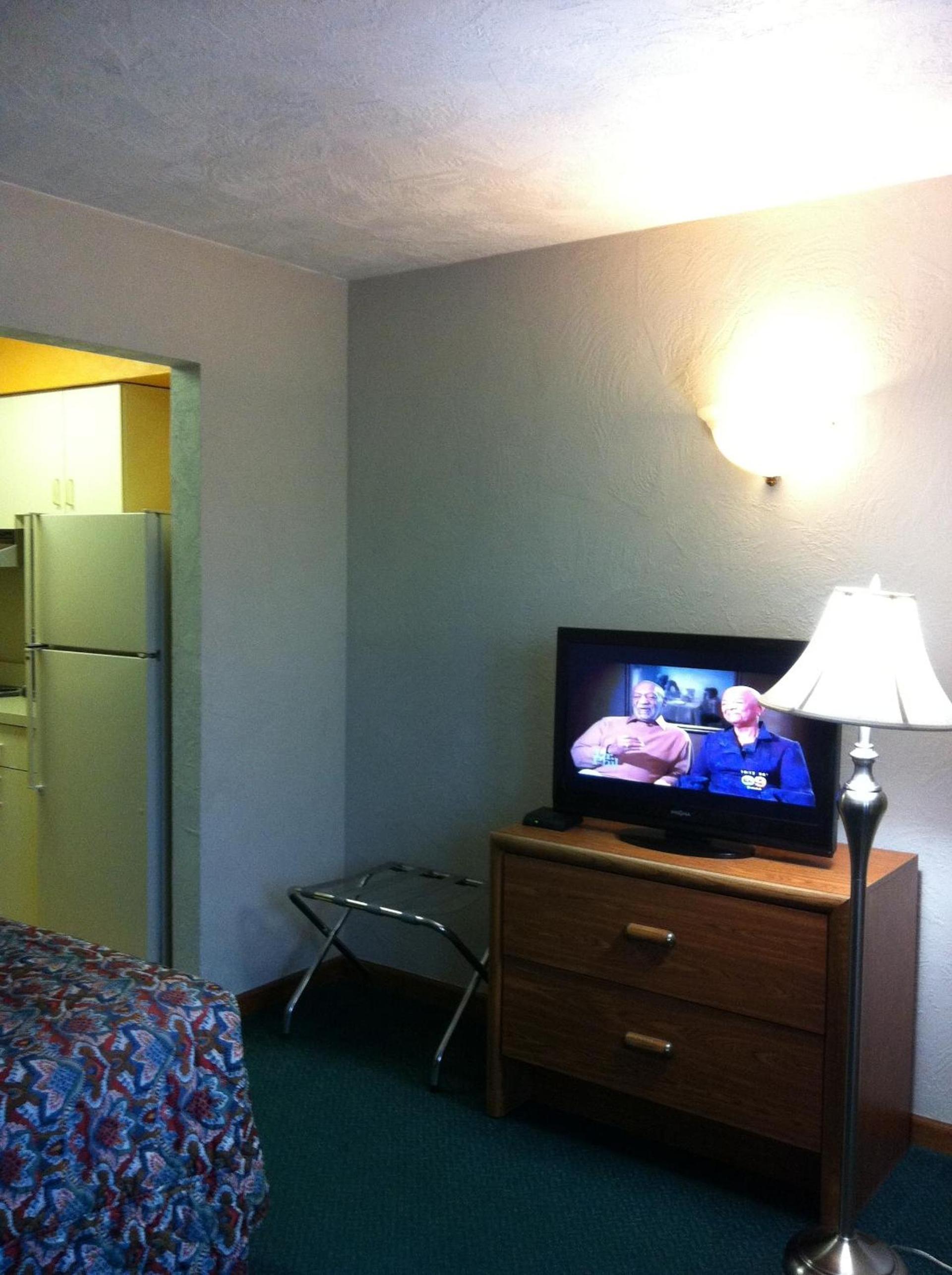 East Street Inn & Suites photo 7