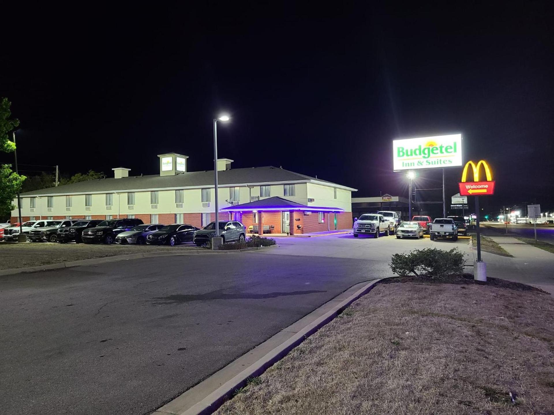Budgetel inn & Suites photo 14