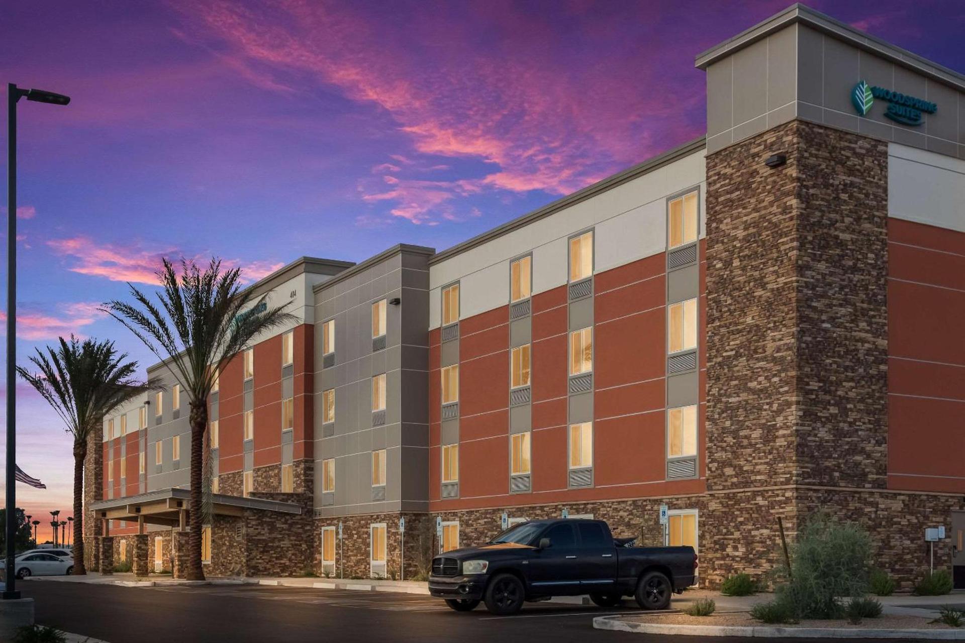 WoodSpring Suites Mesa Chandler photo 3
