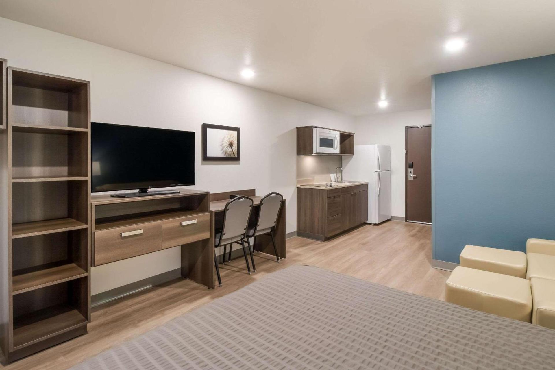 WoodSpring Suites Mesa Chandler photo 16