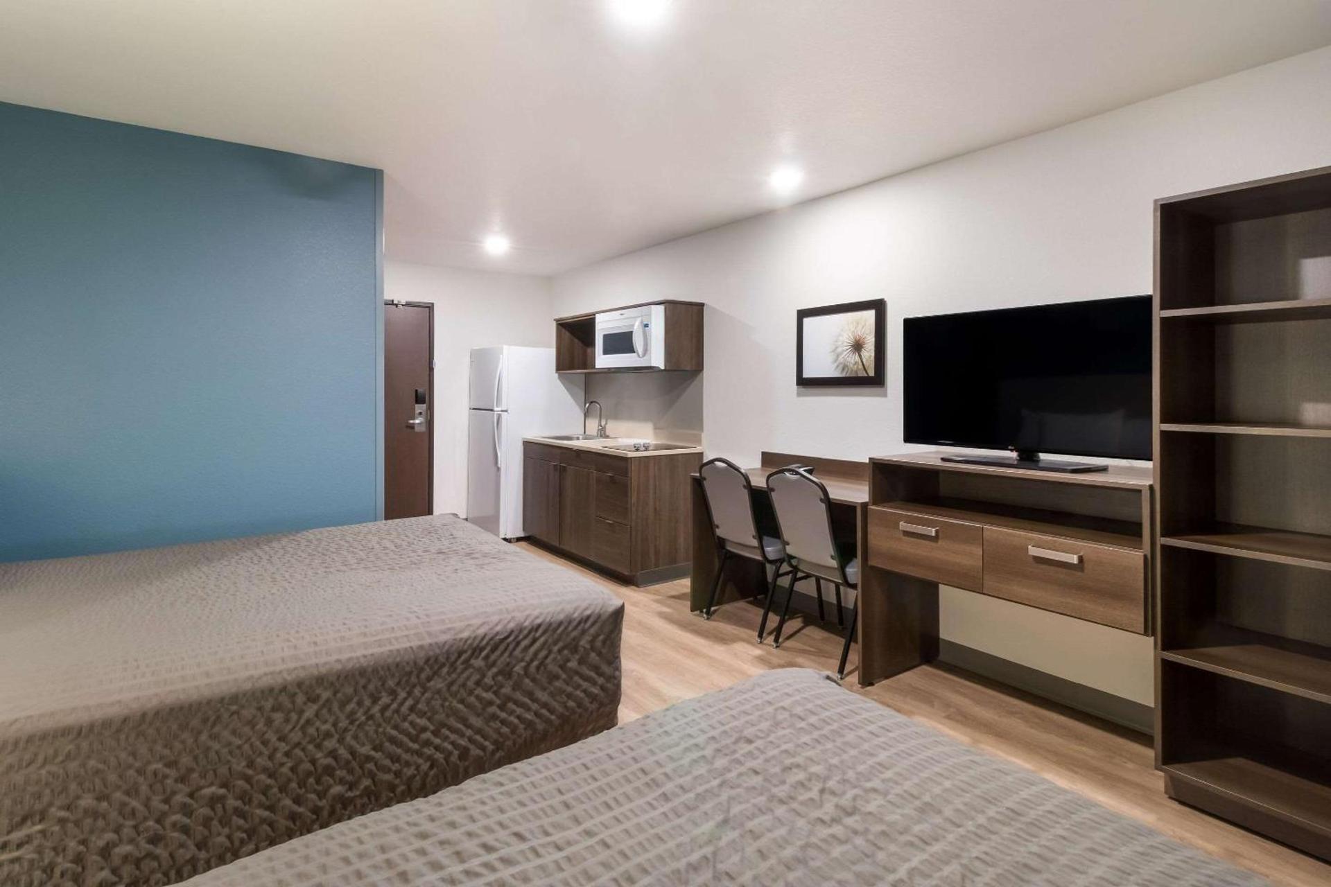 WoodSpring Suites Mesa Chandler photo 23
