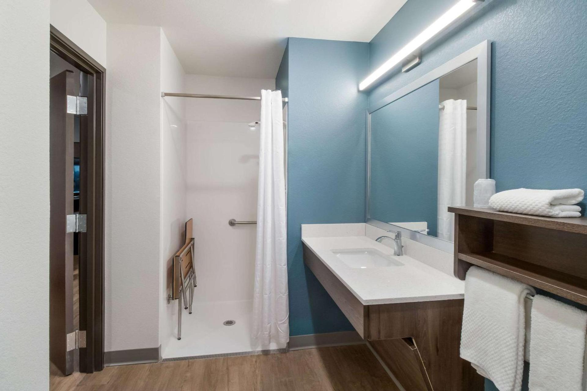 WoodSpring Suites Mesa Chandler photo 24