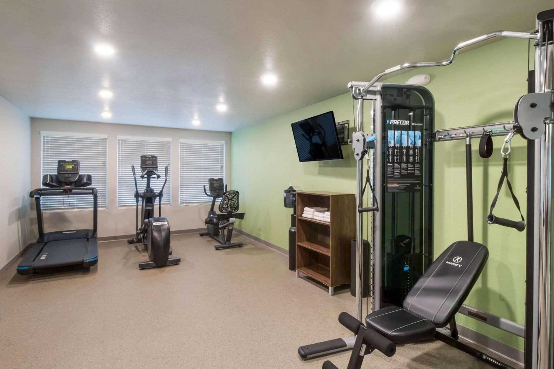 WoodSpring Suites Mesa Chandler photo 25