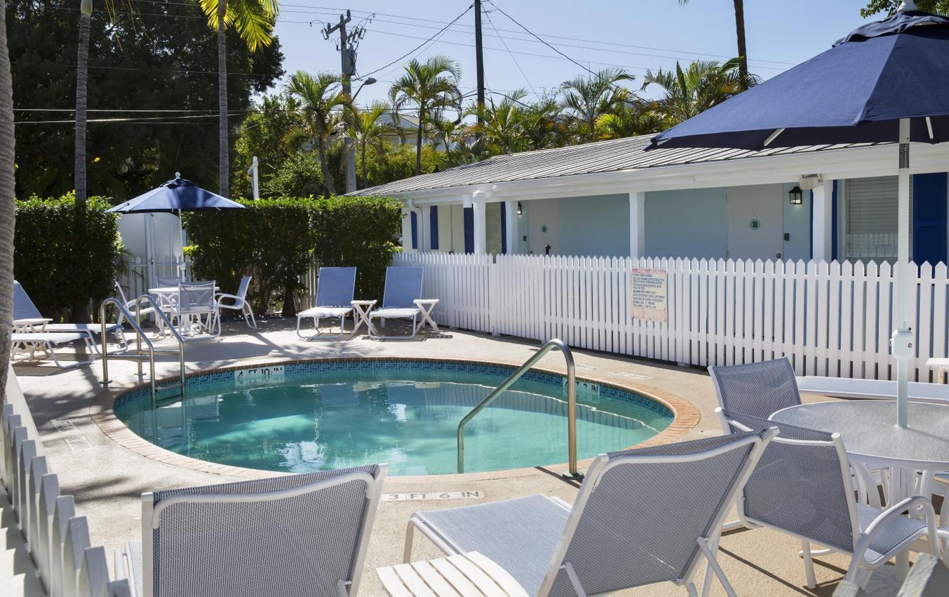 Southwinds Motel photo 25