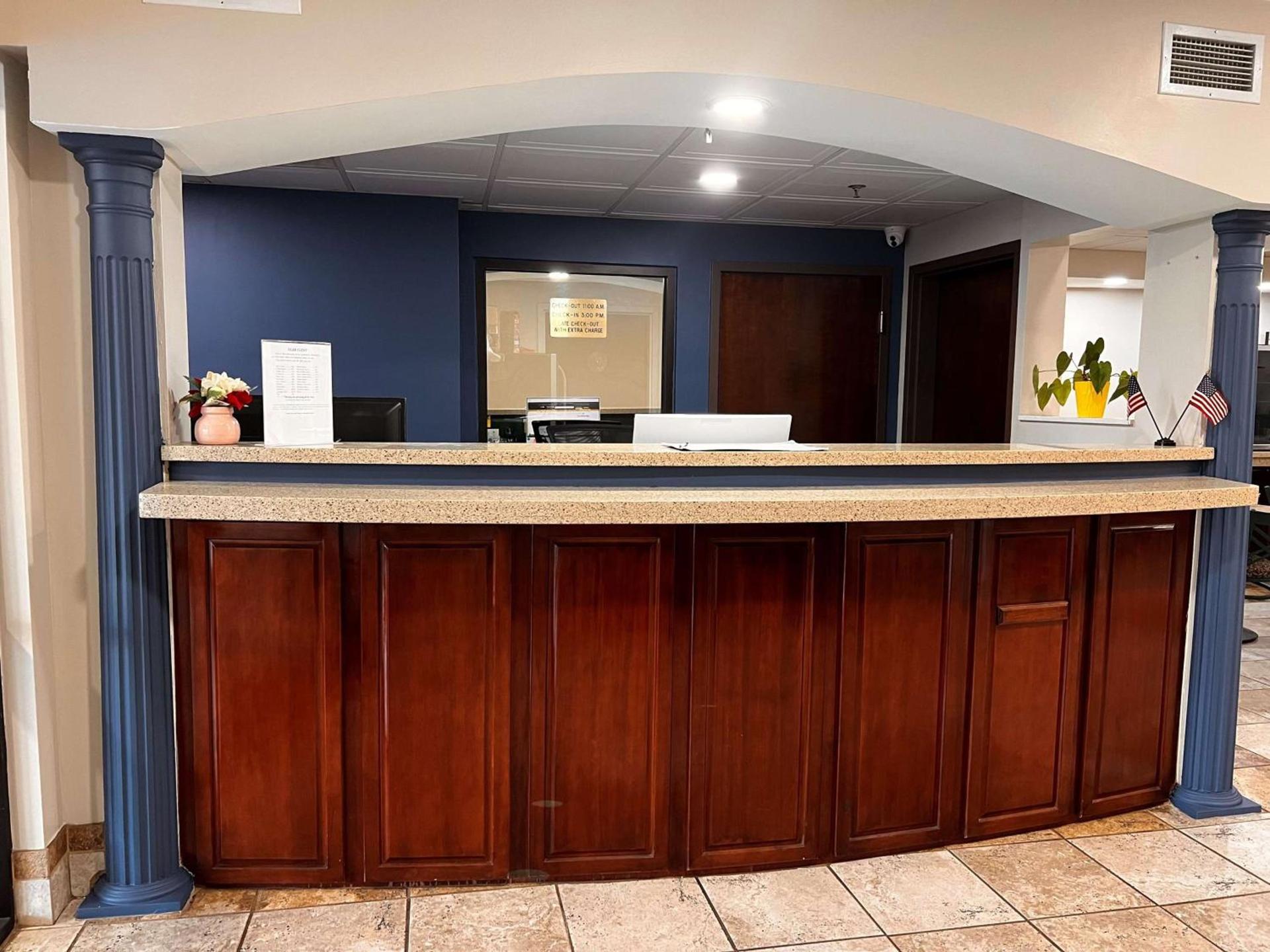 SureStay Hotel by Best Western Morganton photo 13