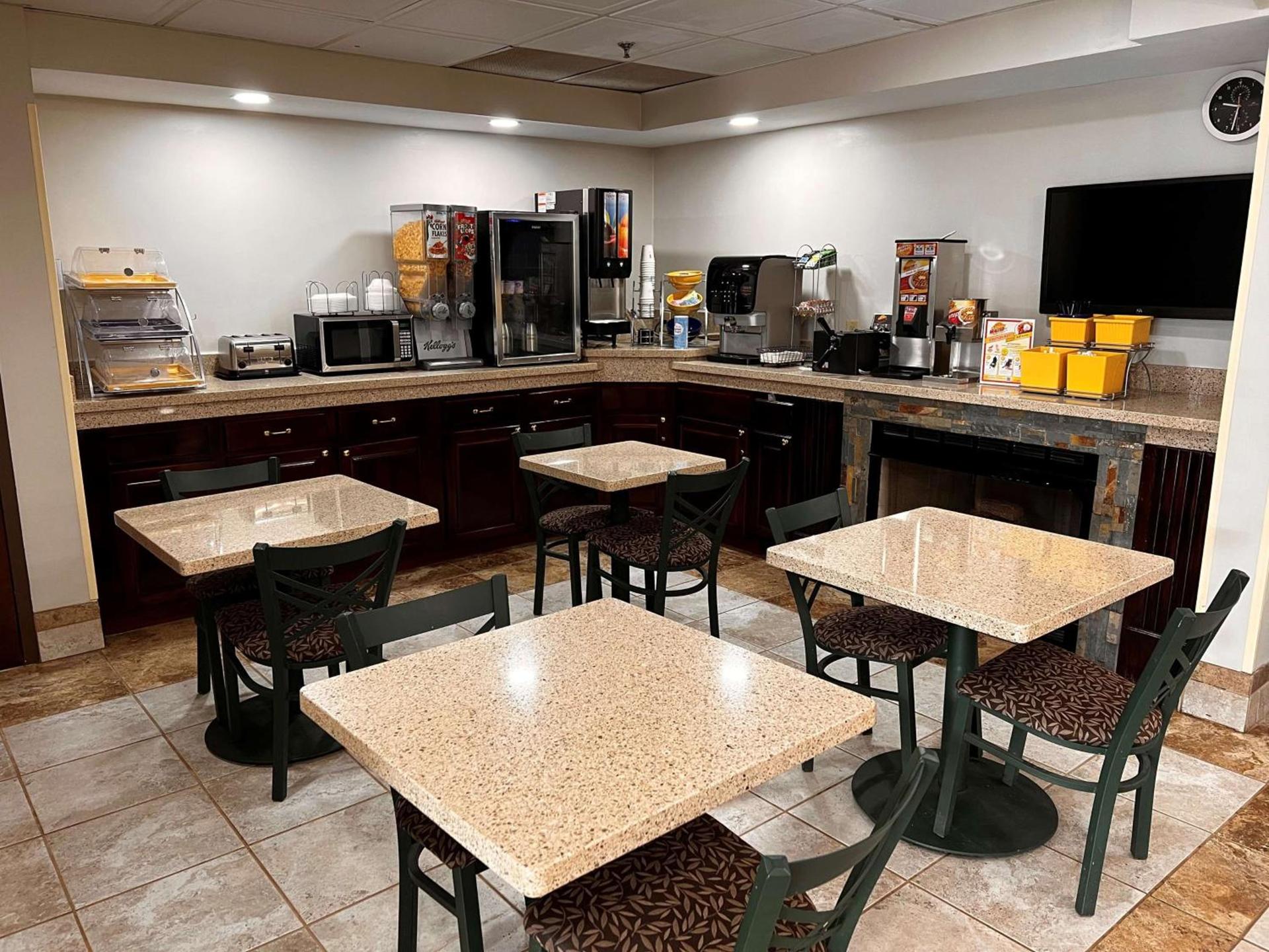SureStay Hotel by Best Western Morganton photo 3