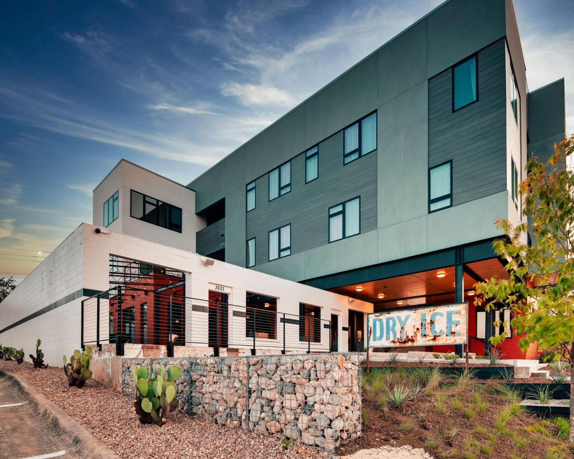 Hotel Dryce photo 1