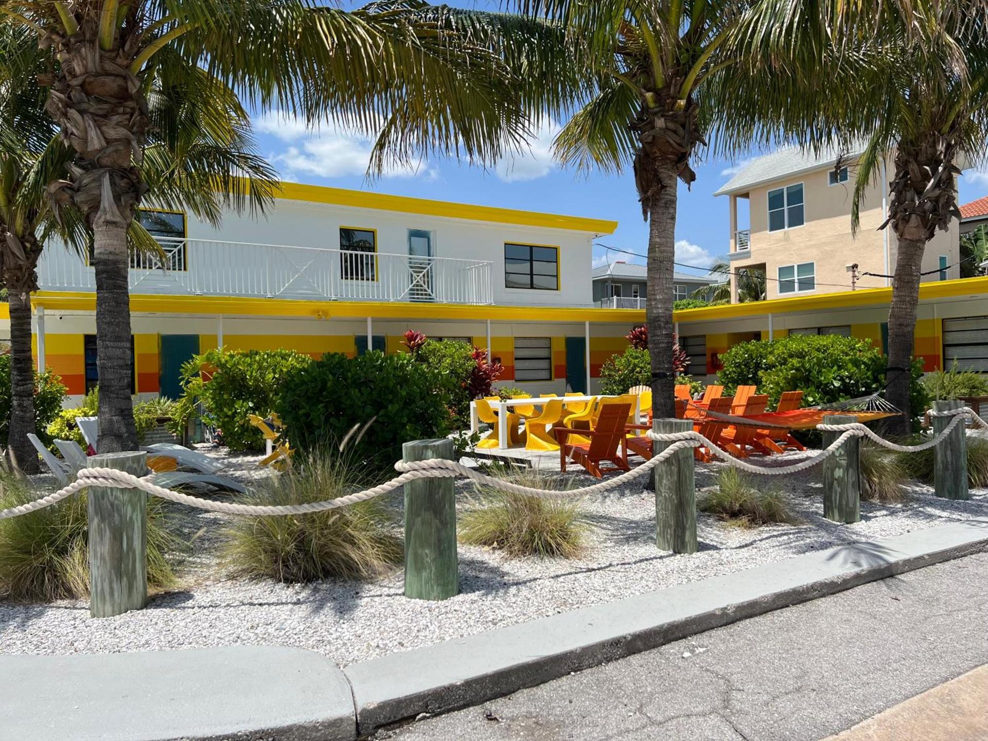Sunset Inn and Cabanas photo 6