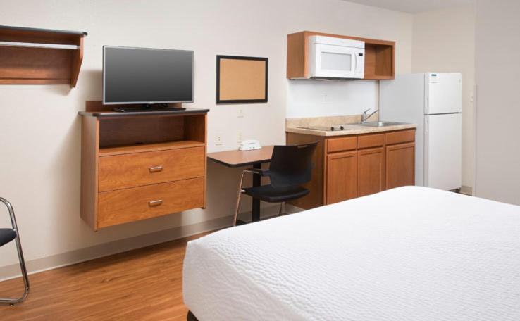 Extended Stay America Select Suites - Oklahoma City - West photo 31