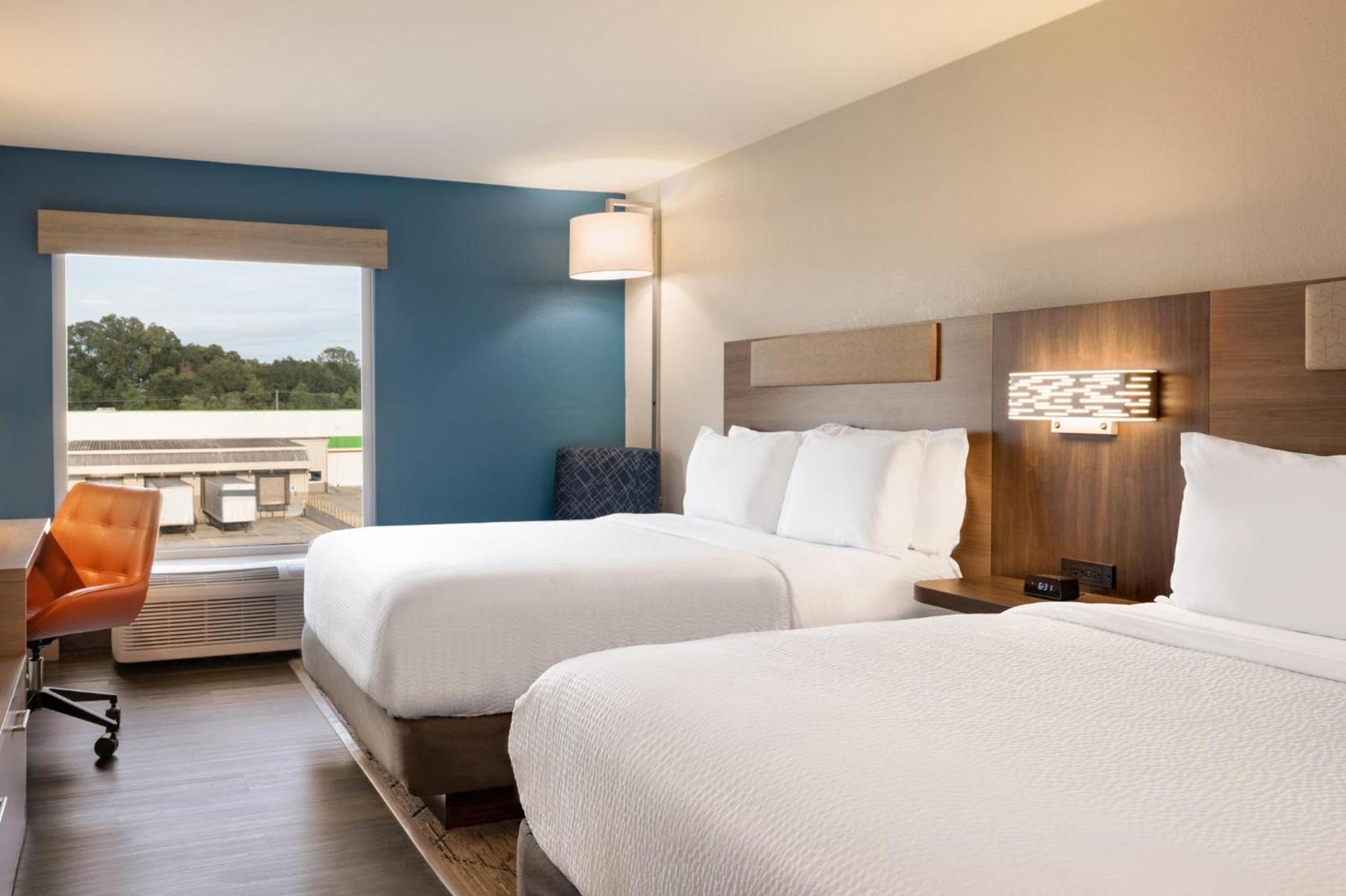 Holiday Inn Express & Suites Opelousas by IHG photo 59