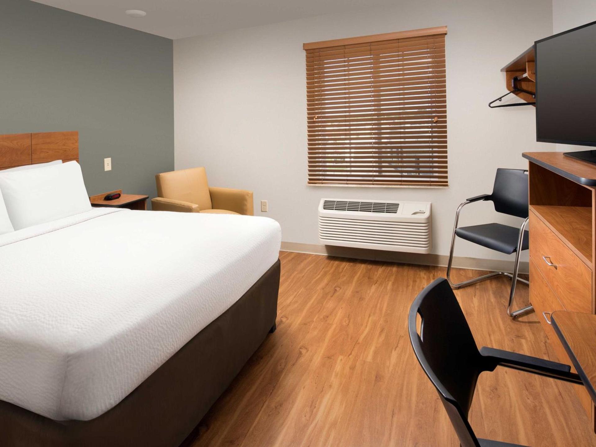 Extended Stay America Select Suites - Grand Rapids - Wyoming photo 41