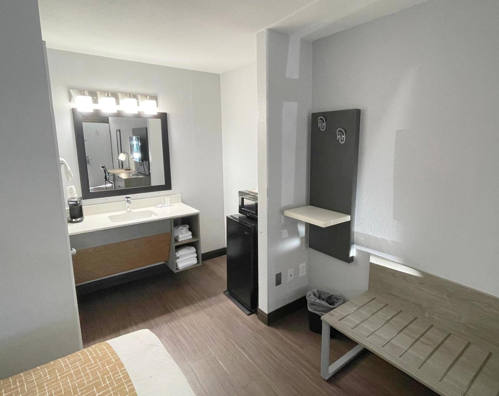 Travelodge by Wyndham Pigeon Forge Dollywood Lane photo 22