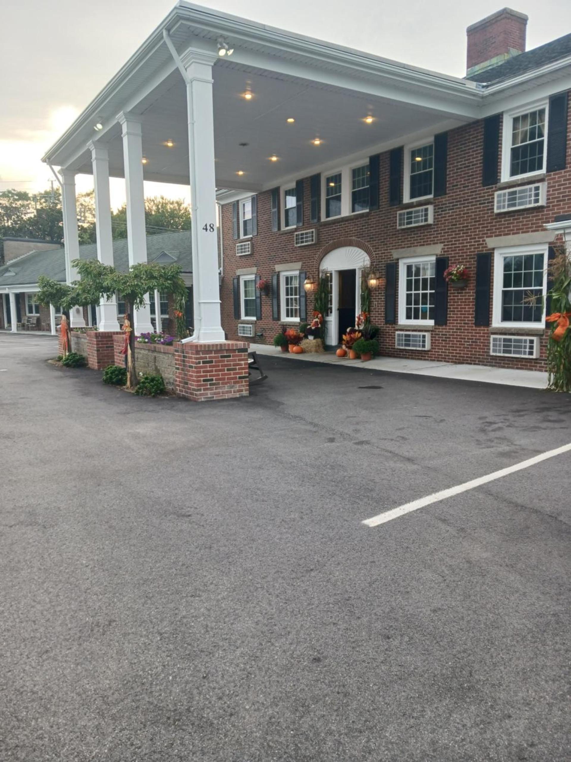 Colonial Inn Seekonk photo 24