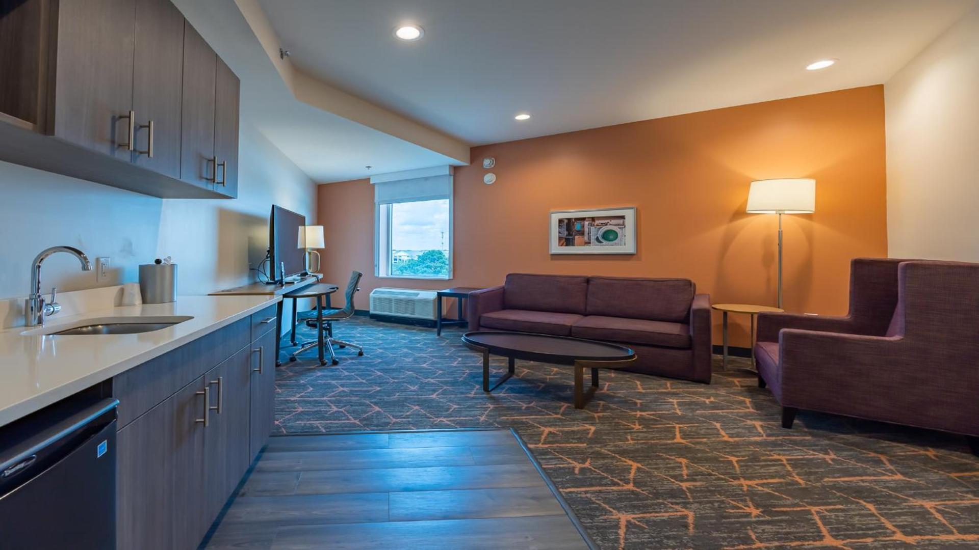 Courtyard by Marriott Atlanta Dunwoody photo 62