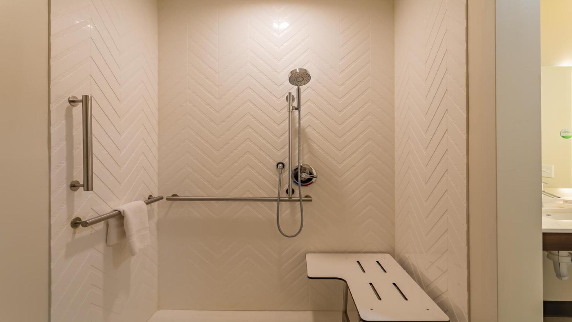 Courtyard by Marriott Atlanta Dunwoody photo 69