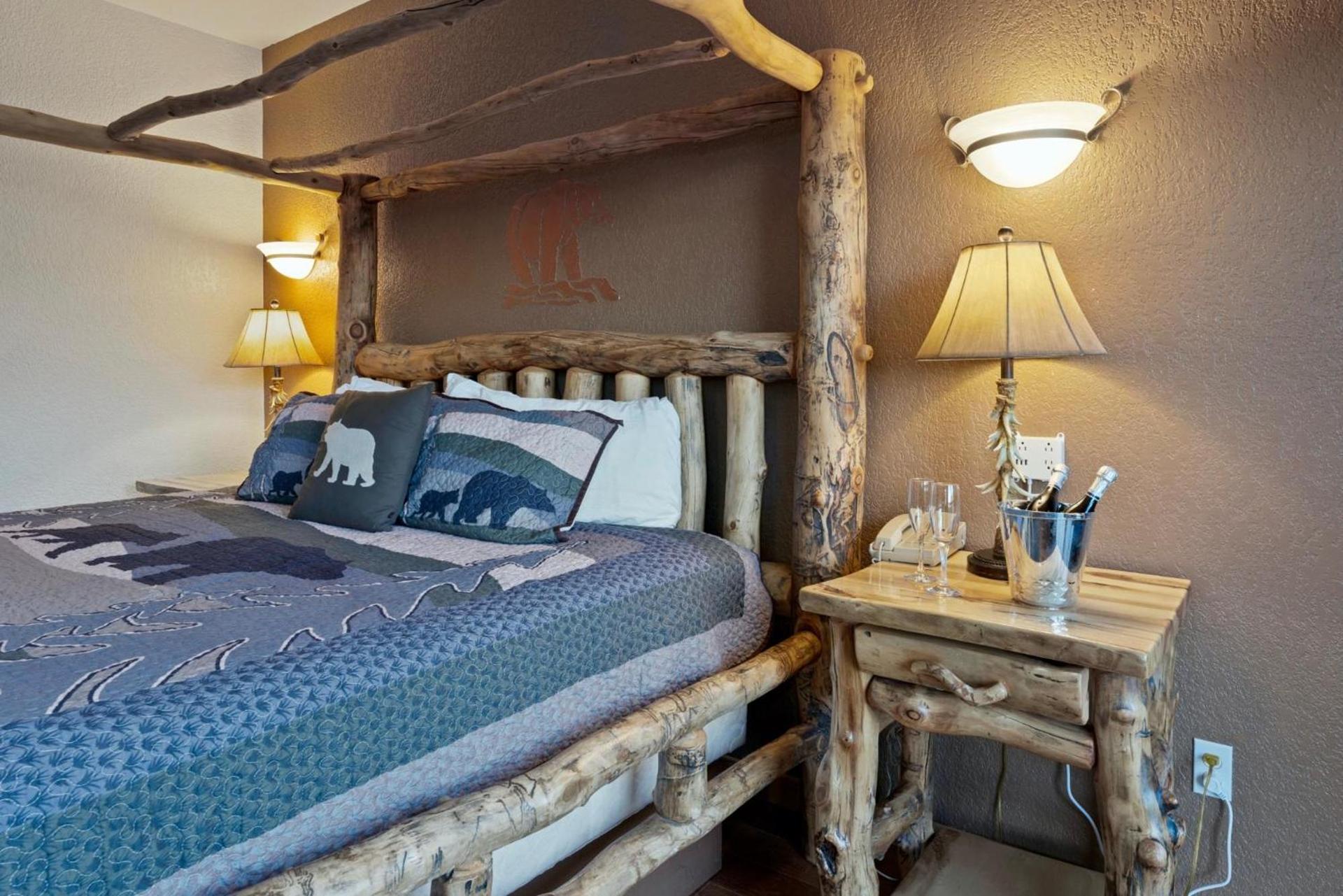 Gateway Inn photo 36