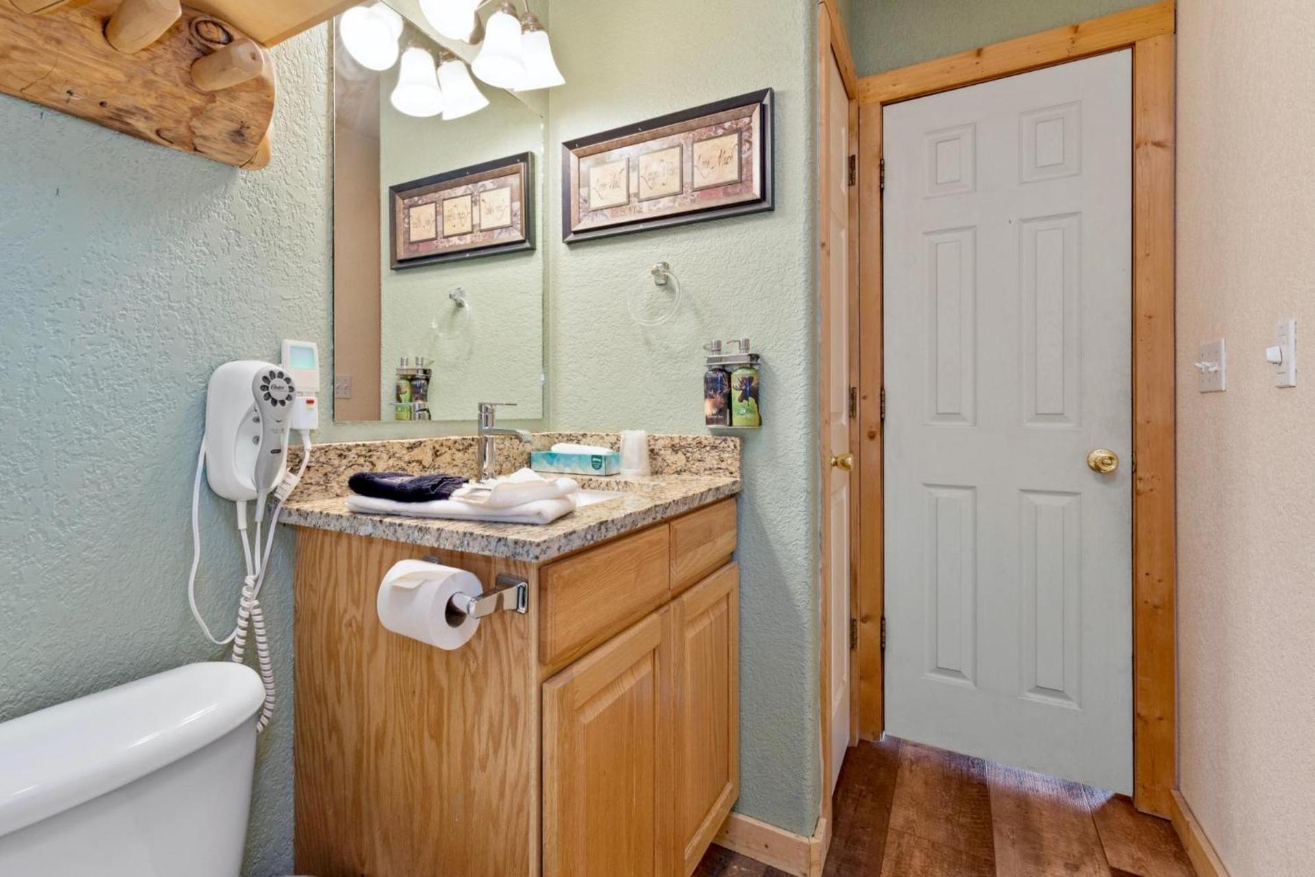 Gateway Inn photo 80