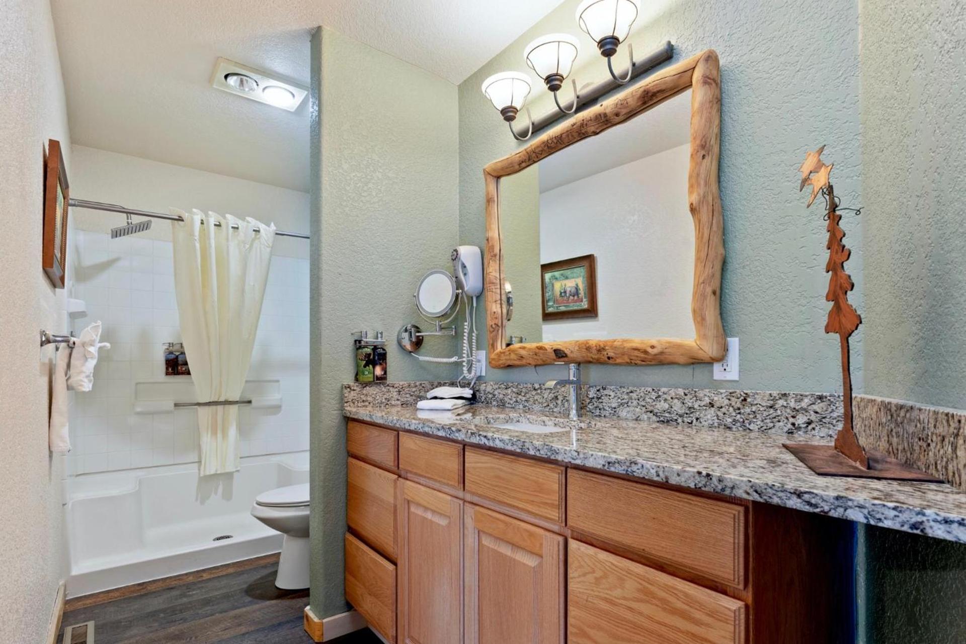 Gateway Inn photo 76