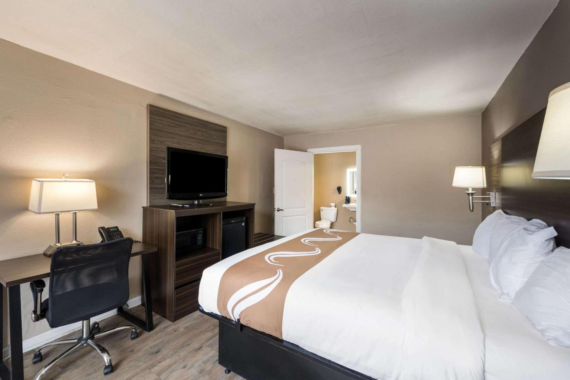 Quality Inn Gastonia East photo 8