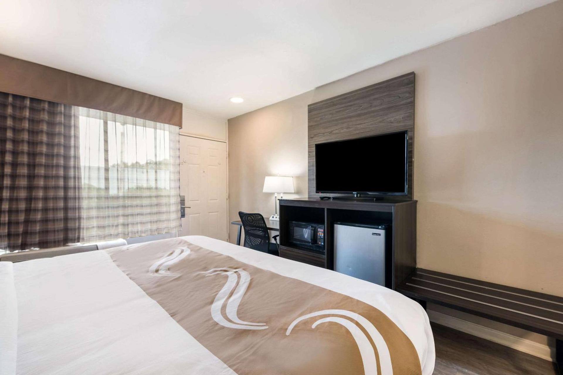 Quality Inn Gastonia East photo 16
