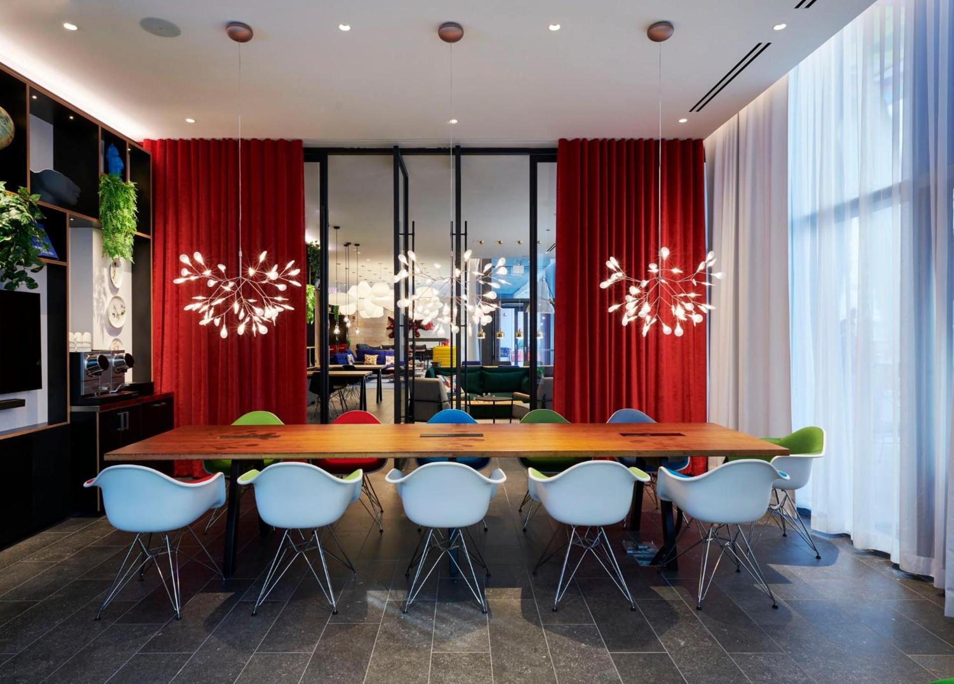 citizenM Chicago Downtown photo 23