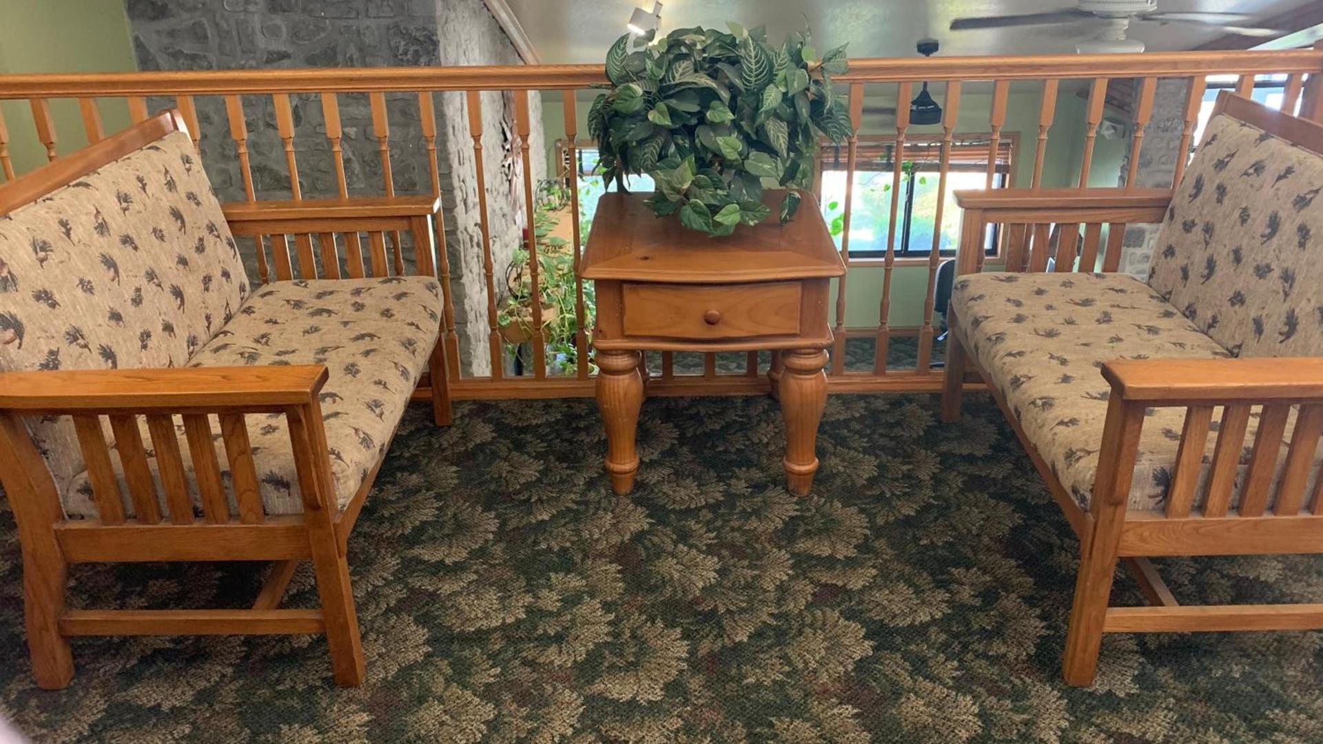 Regency Inn and Suites photo 45
