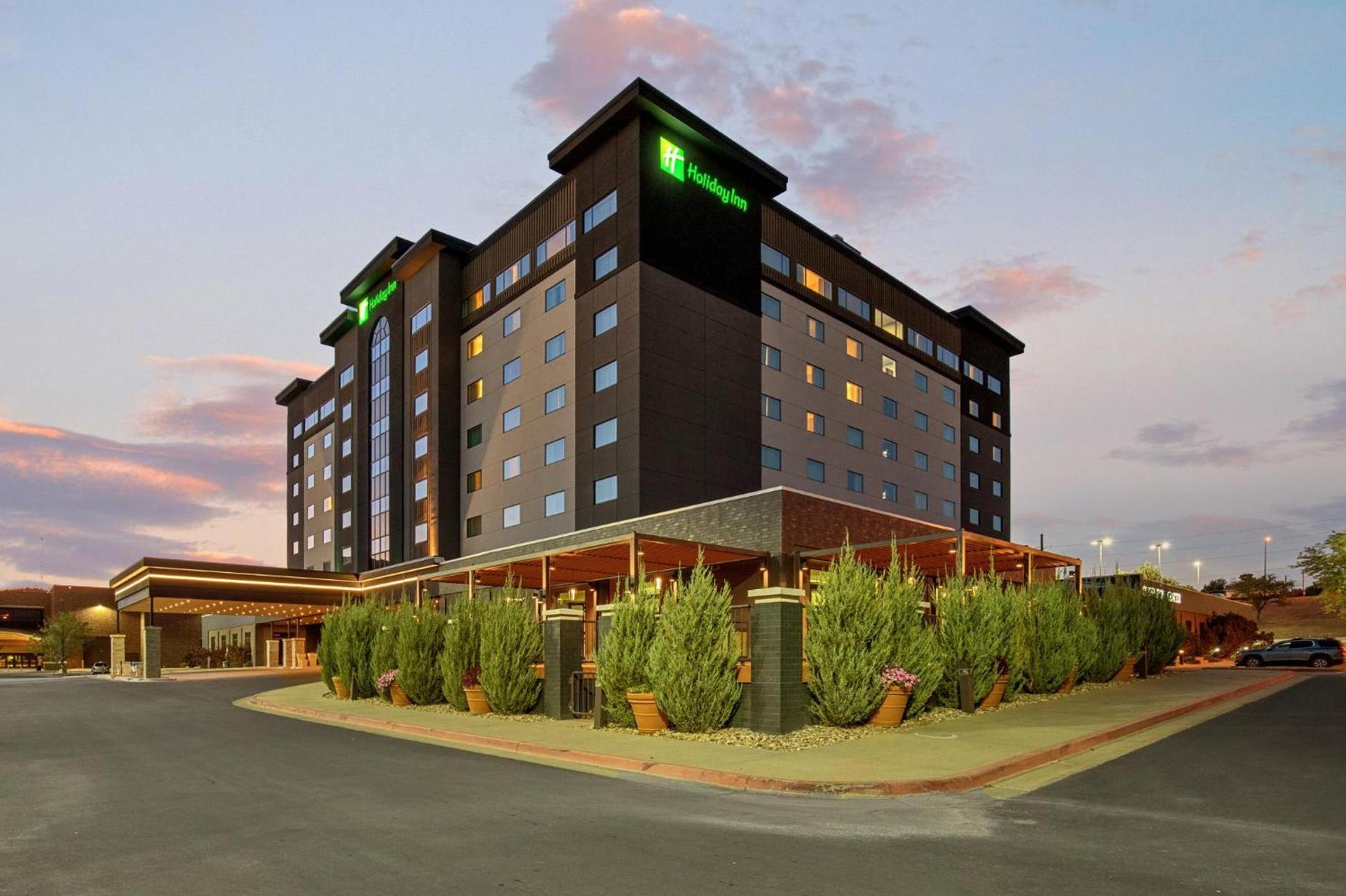 DoubleTree by Hilton Rapid City Downtown Convention Center photo 30