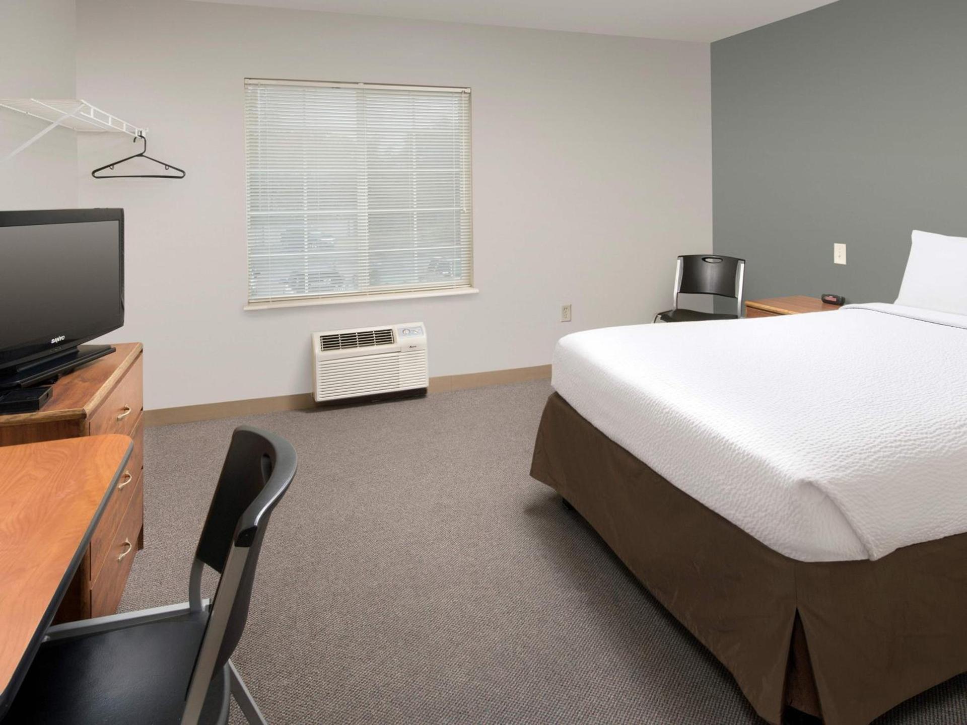 Studio 6 Extended Stay Wichita South KS photo 36