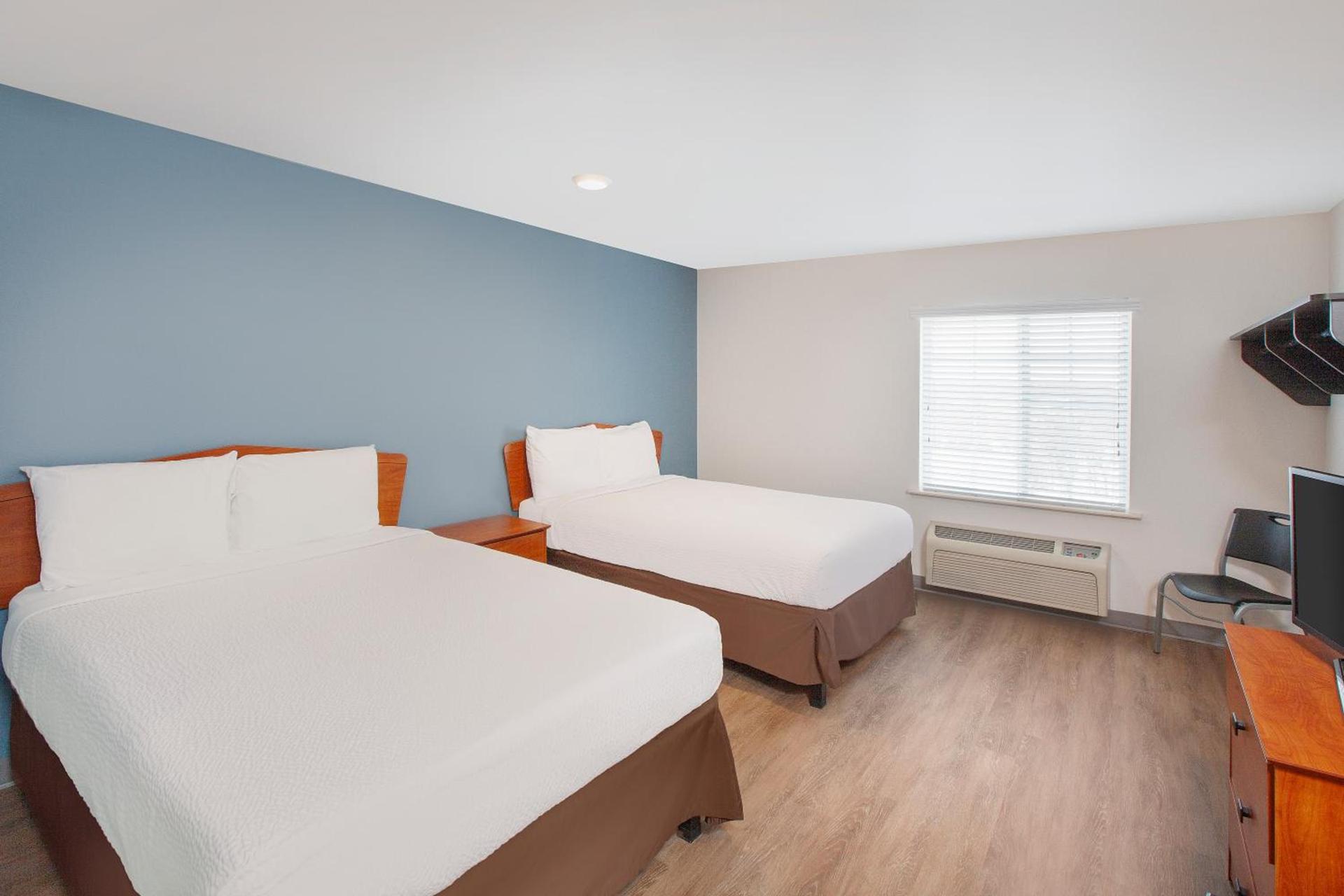 WoodSpring Suites Springdale photo 27