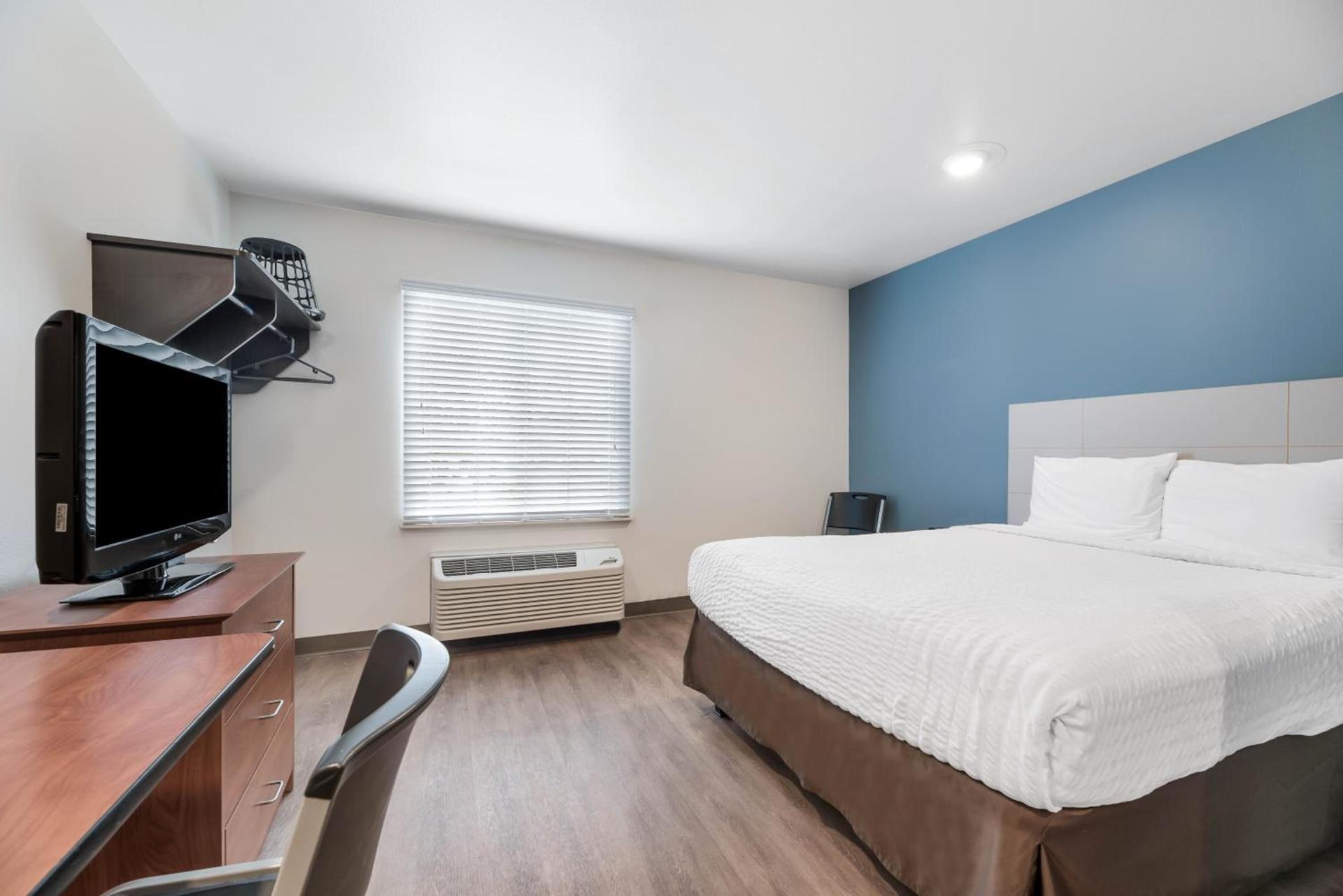 Extended Stay America Select Suites - Orlando - East photo 34
