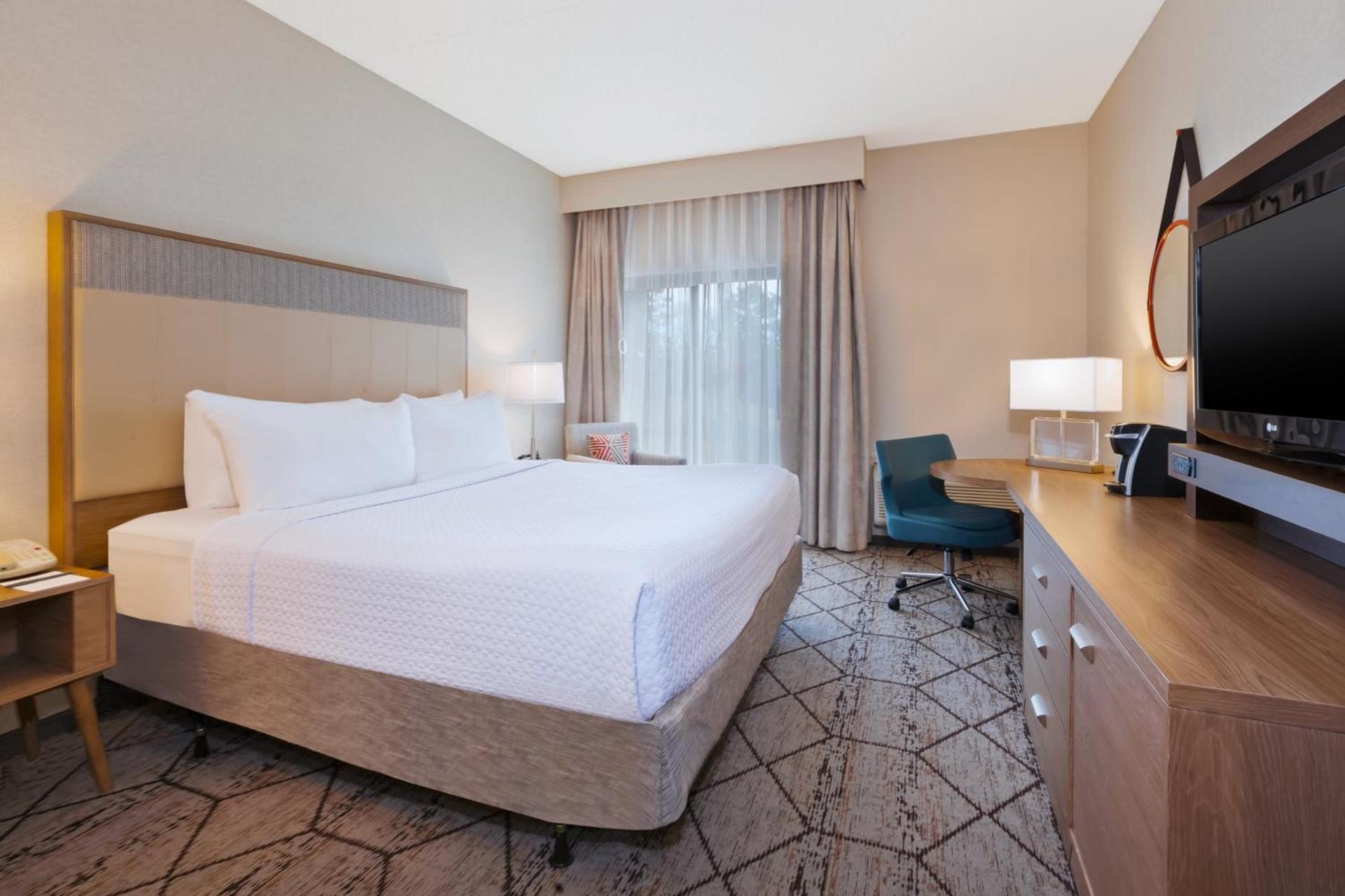Crowne Plaza Columbus North - Worthington by IHG photo 54