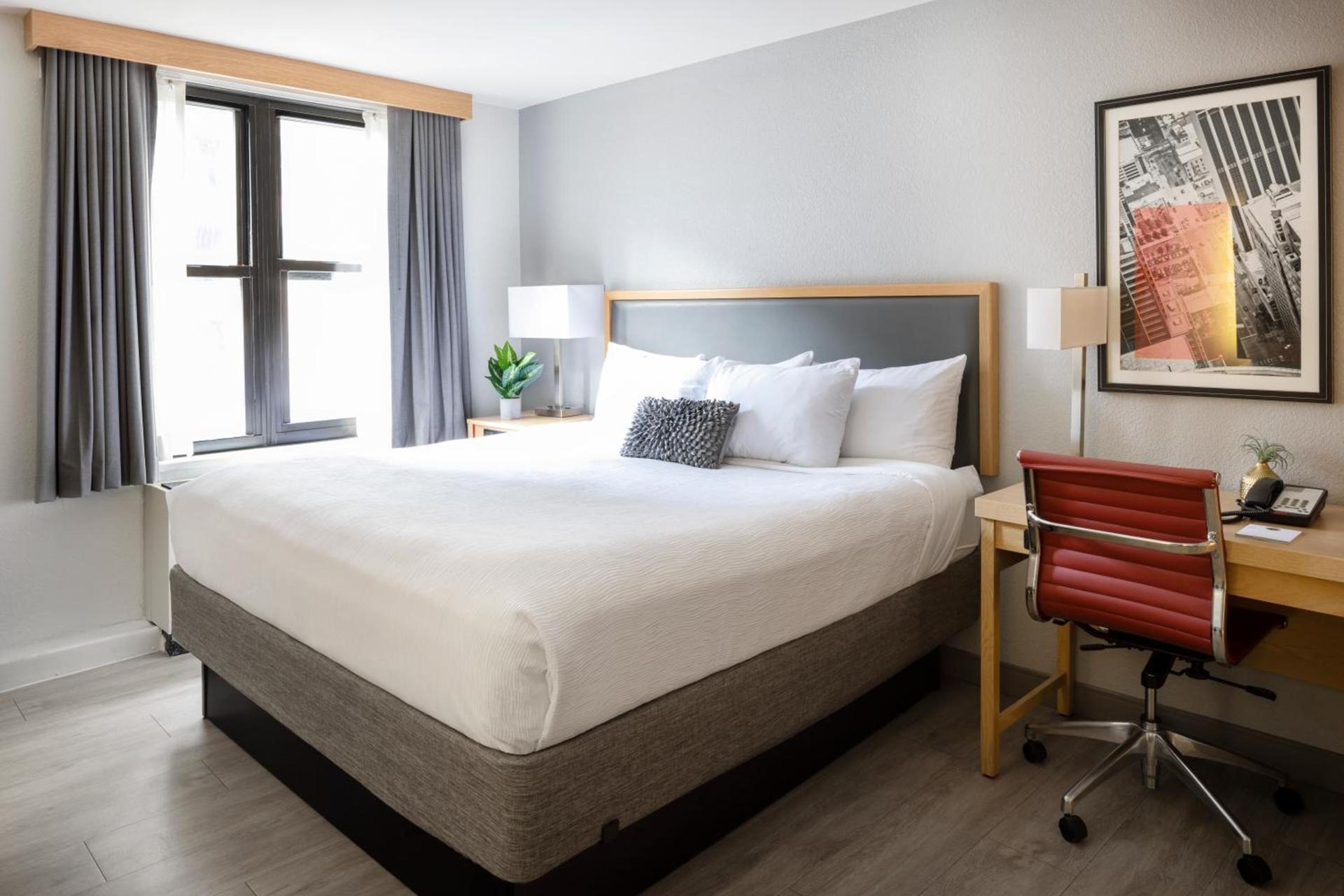 Hotel Saint Clair - Magnificent Mile photo 14