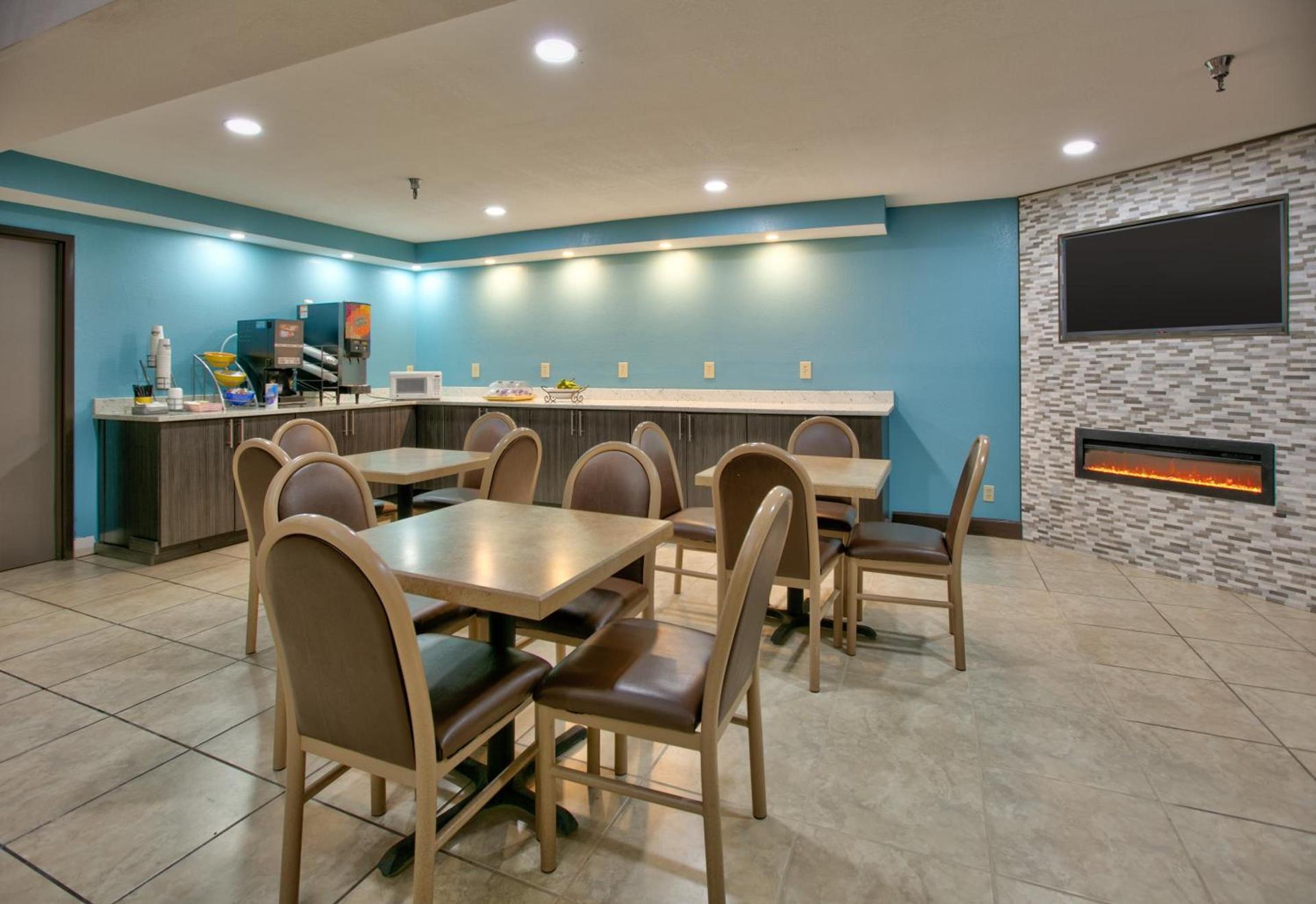 Days Inn by Wyndham Tunica Resorts photo 55