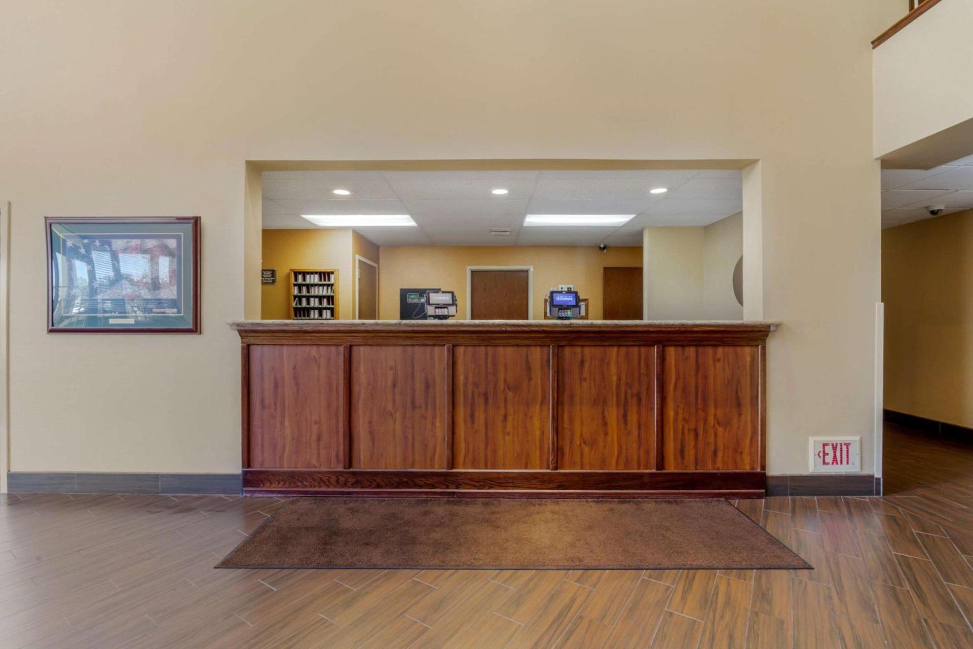 Comfort Inn Bismarck photo 3