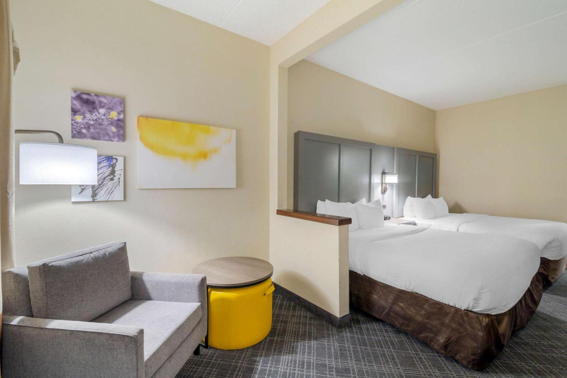 Comfort Inn Bismarck photo 10