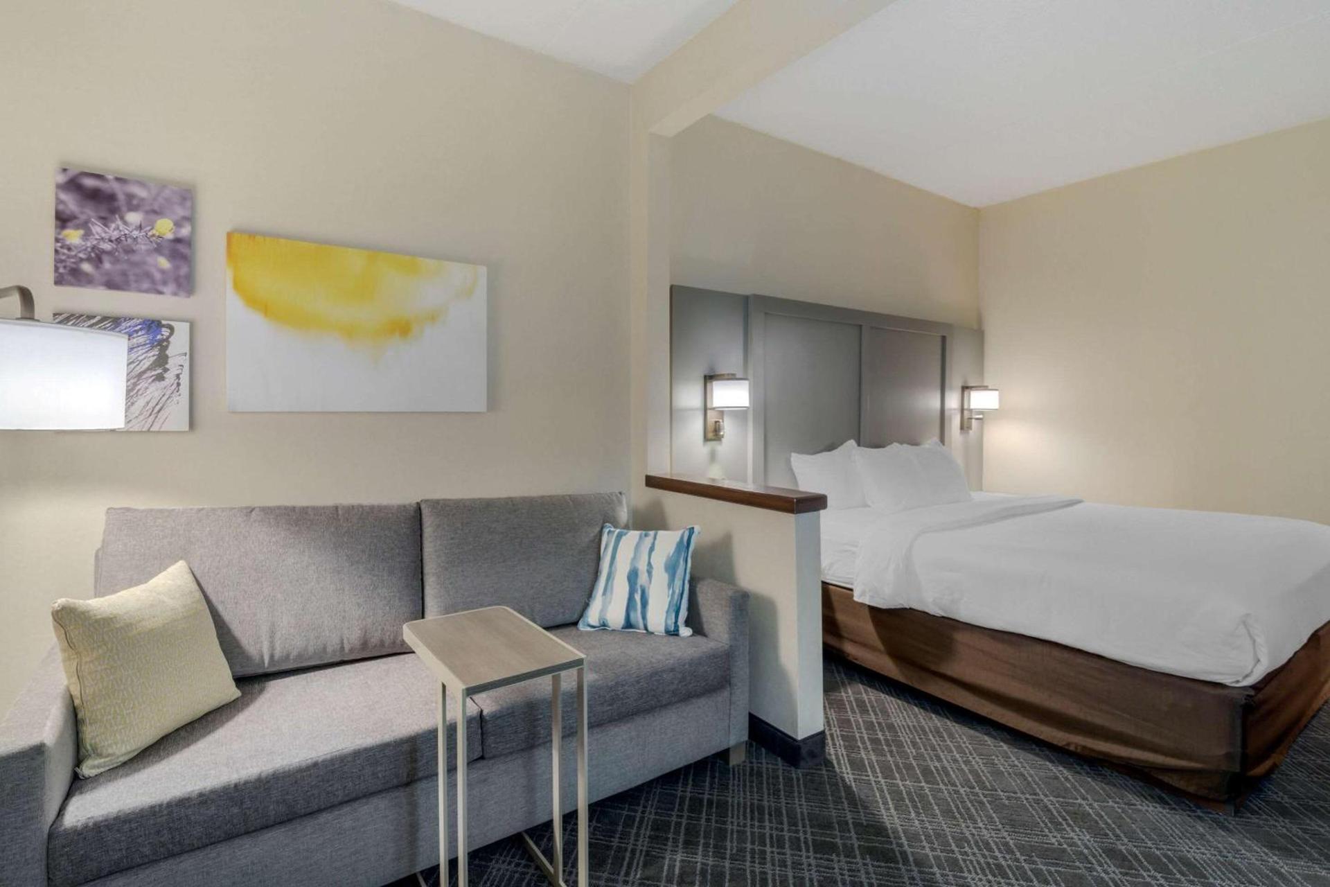 Comfort Inn Bismarck photo 20
