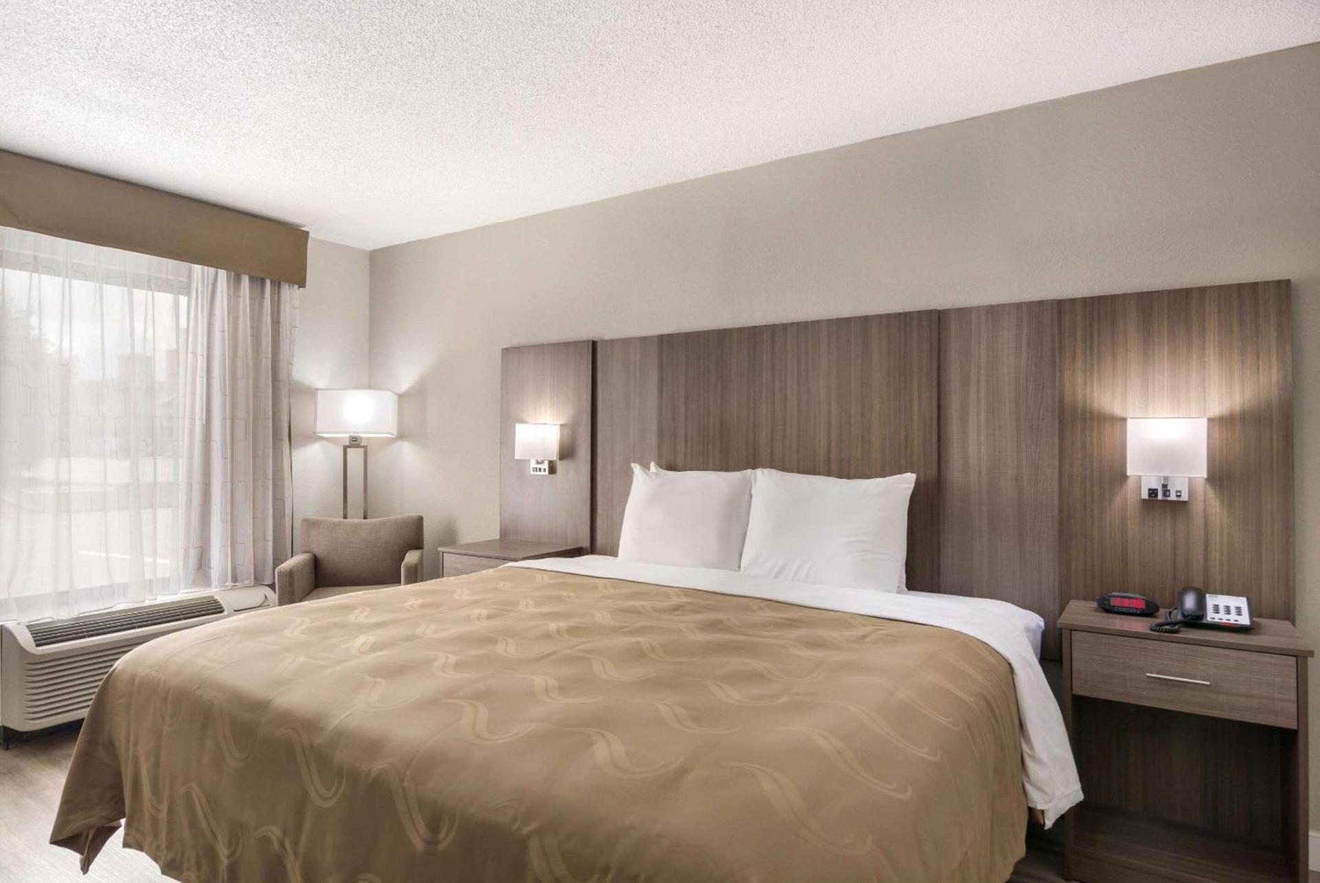 Quality Inn Emporia photo 10