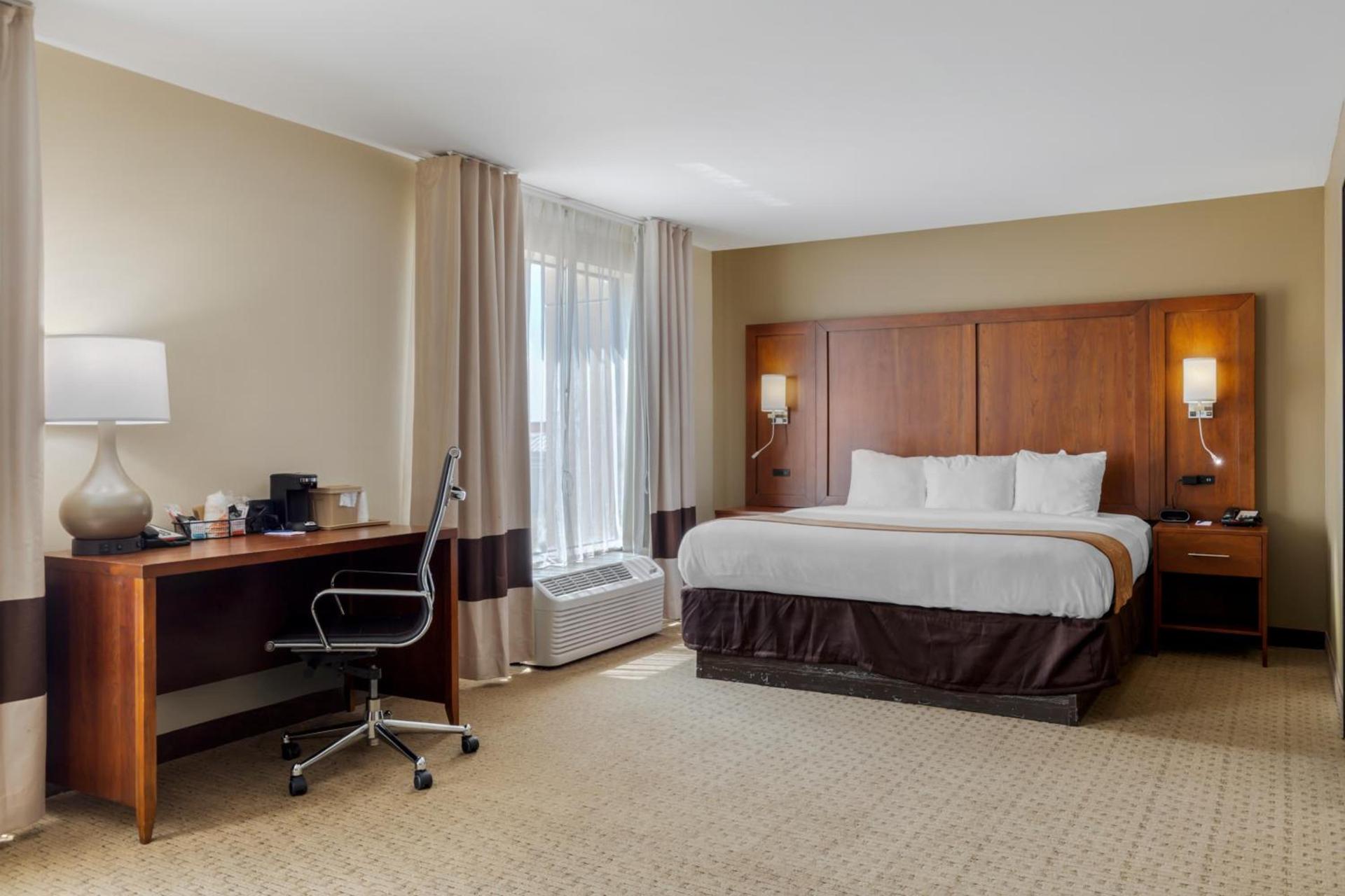 Comfort Suites Pflugerville - Austin North photo 24