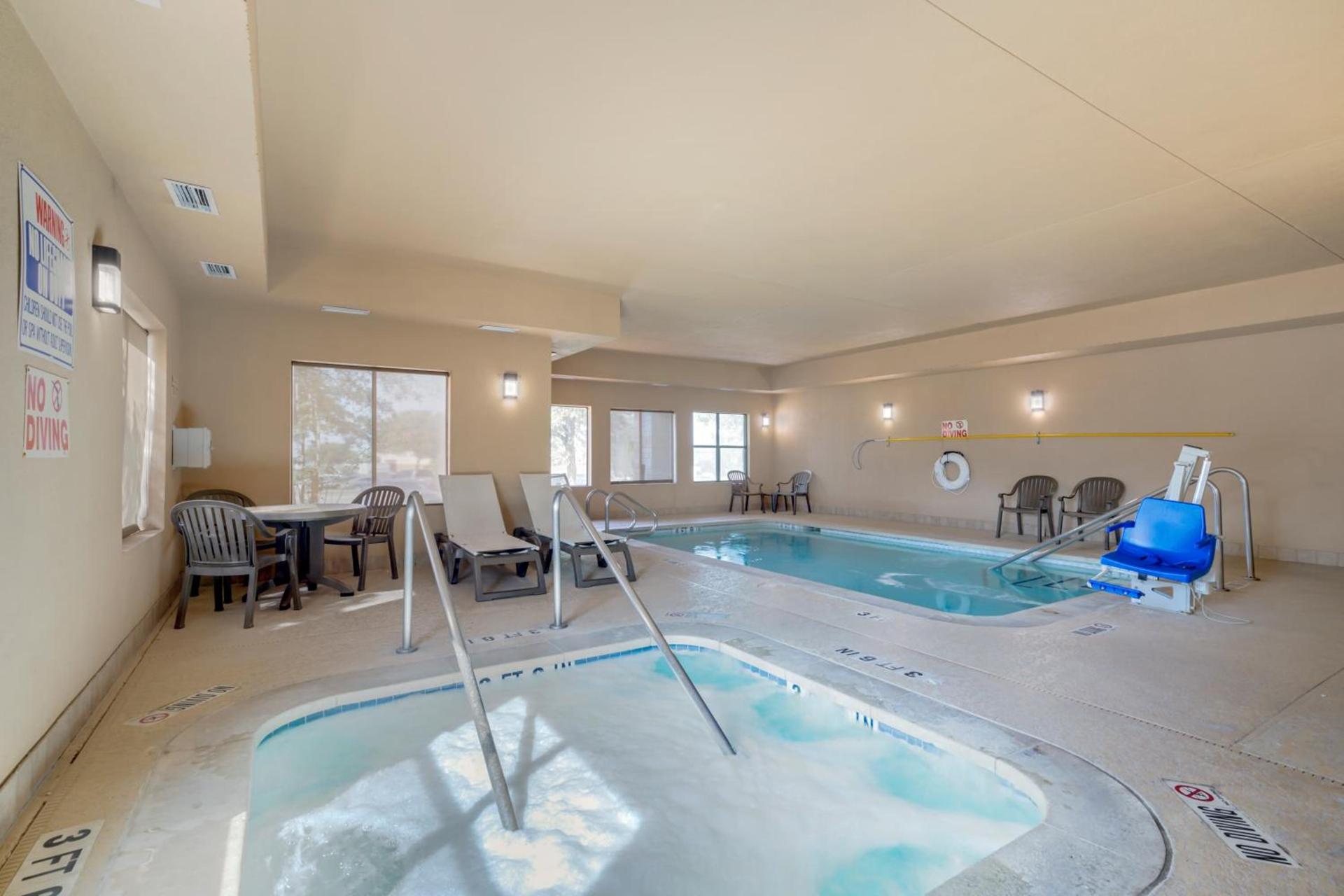 Comfort Suites Pflugerville - Austin North photo 6