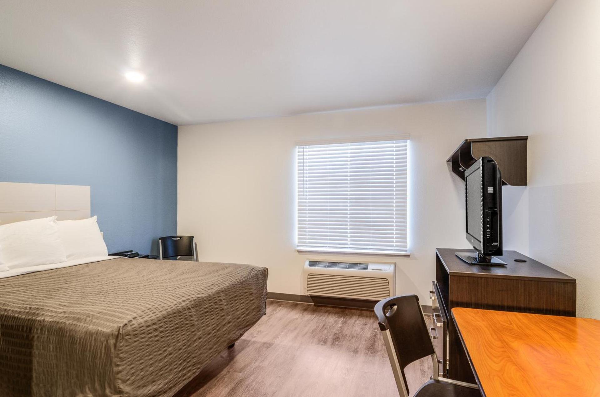 Extended Stay America Select Suites - Firestone photo 25