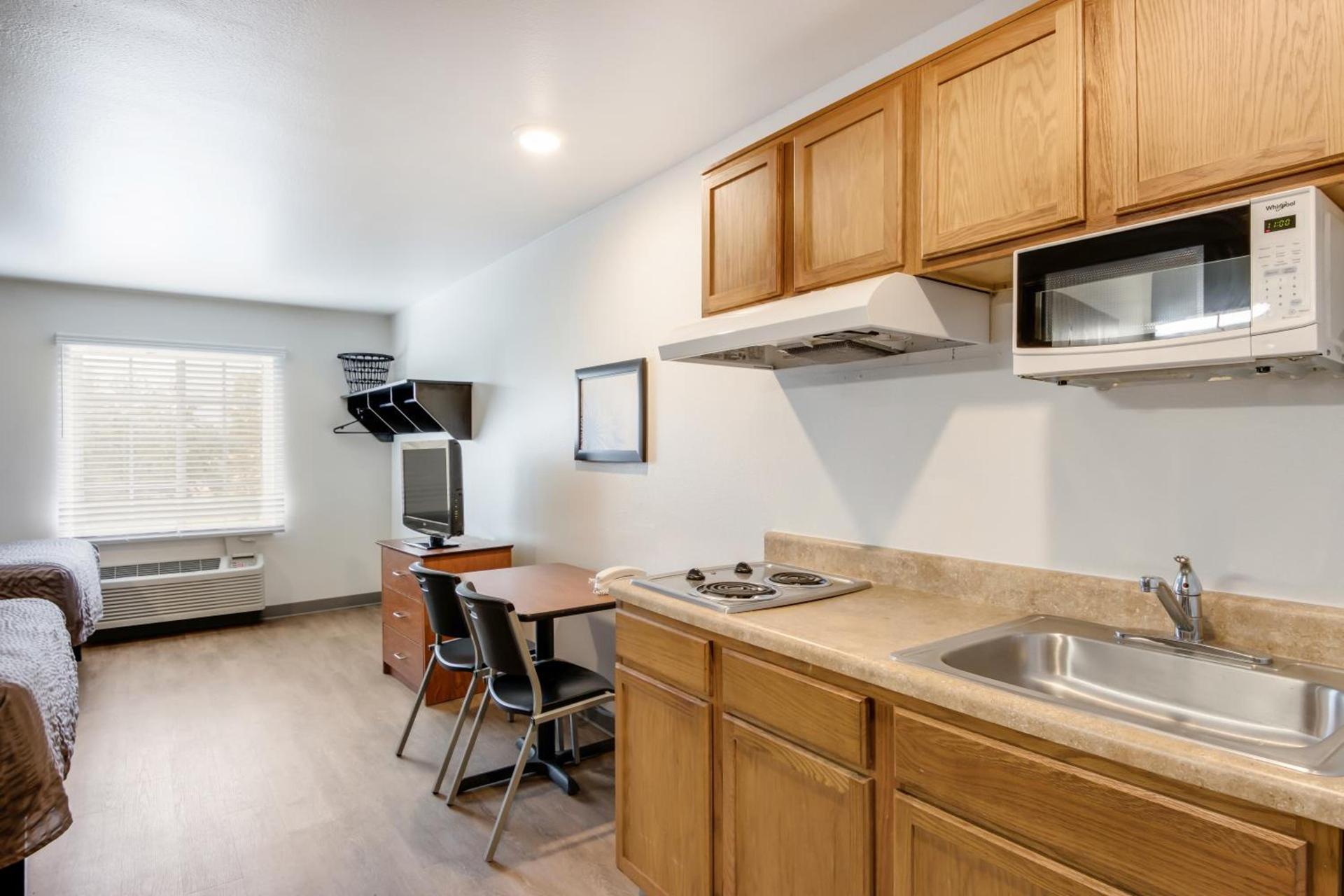 Extended Stay America Select Suites - Lakeland photo 28