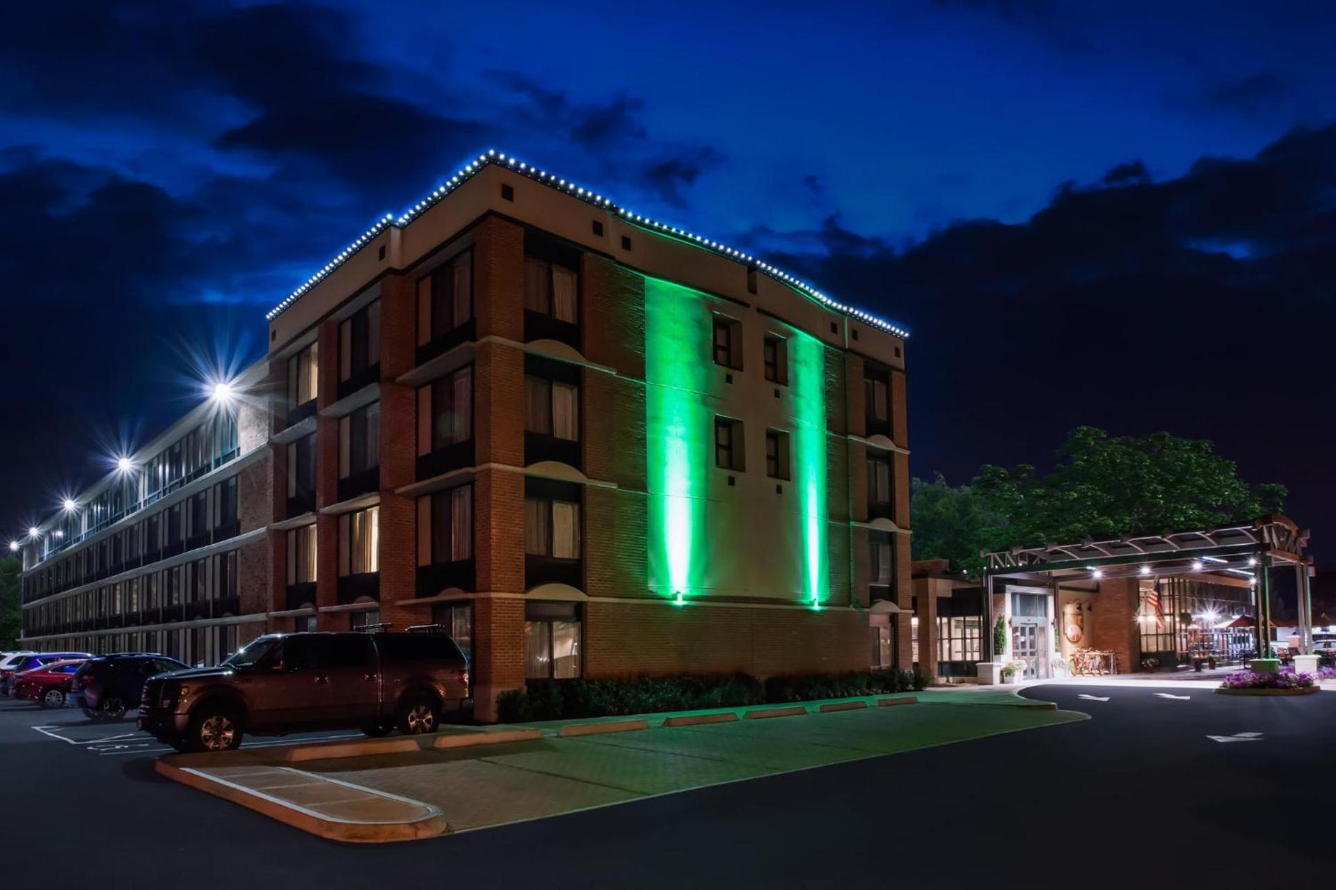 Holiday Inn Saratoga Springs by IHG photo 60